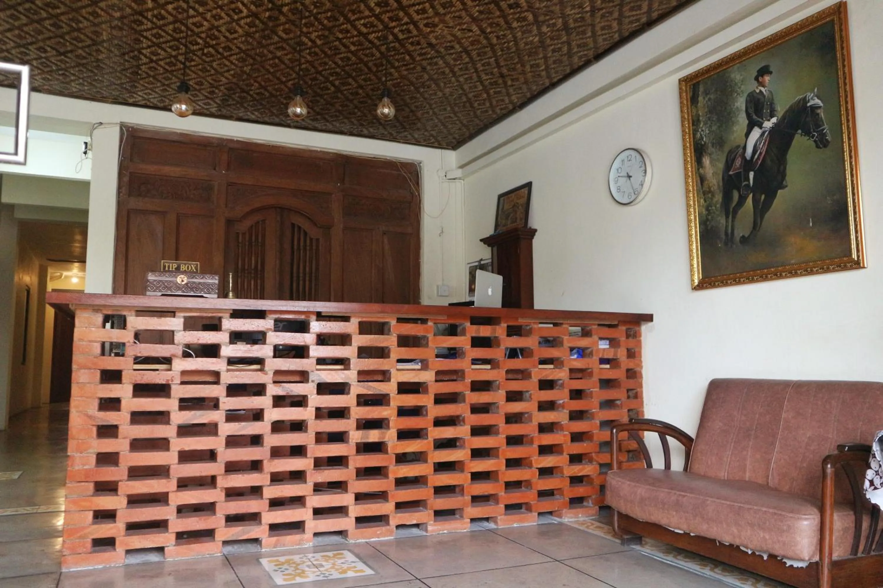 Lobby or reception in Hinggil Homestay Syariah Malioboro Yogya Mitra RedDoorz