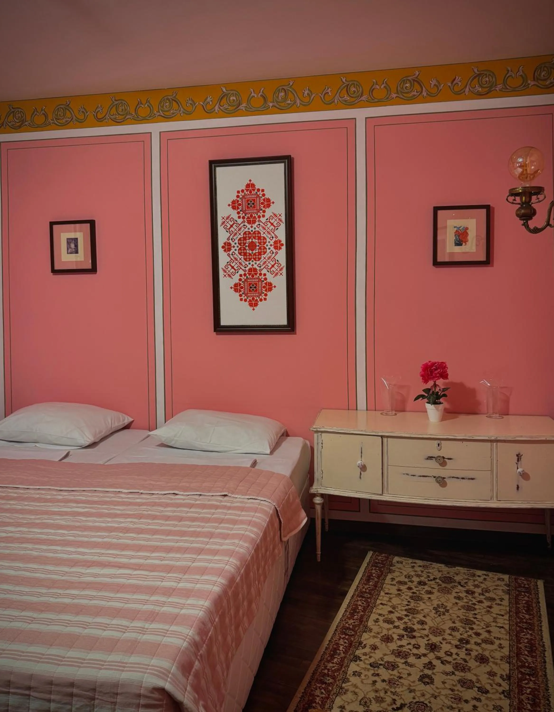 Bed in Family Hotel at Renaissance Square