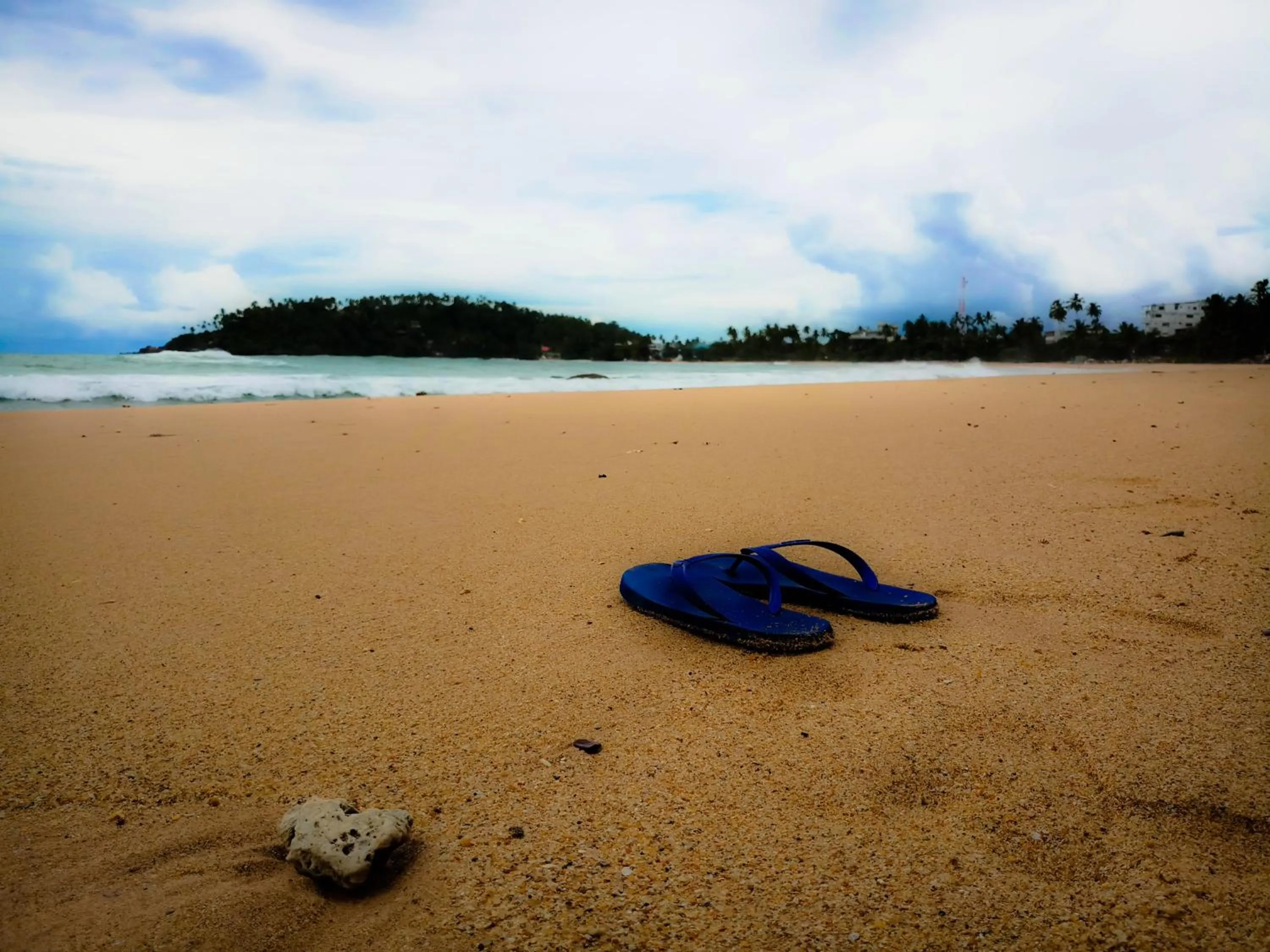Beach in Queen's Gate, Mirissa