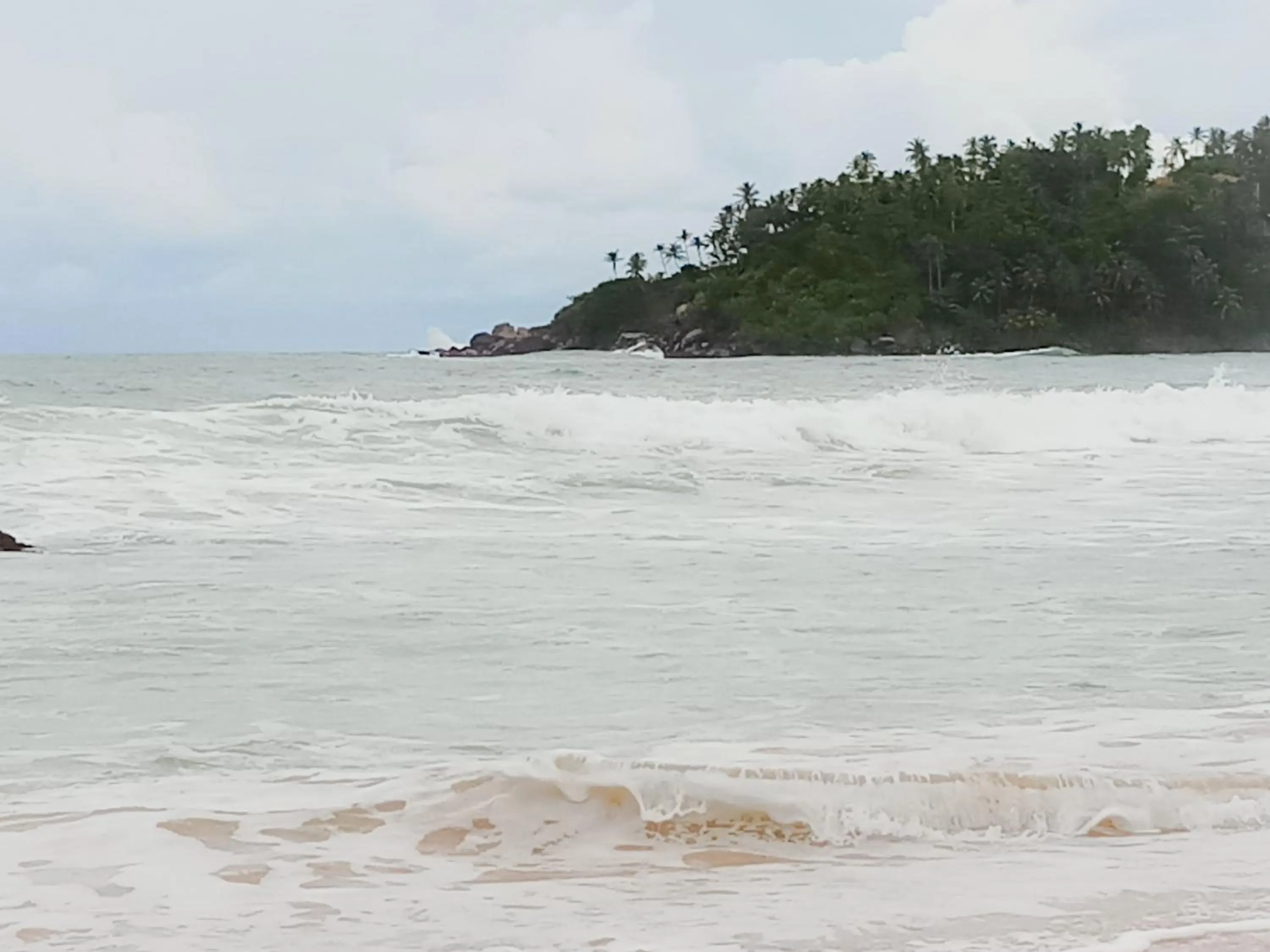 Beach in Queen's Gate, Mirissa