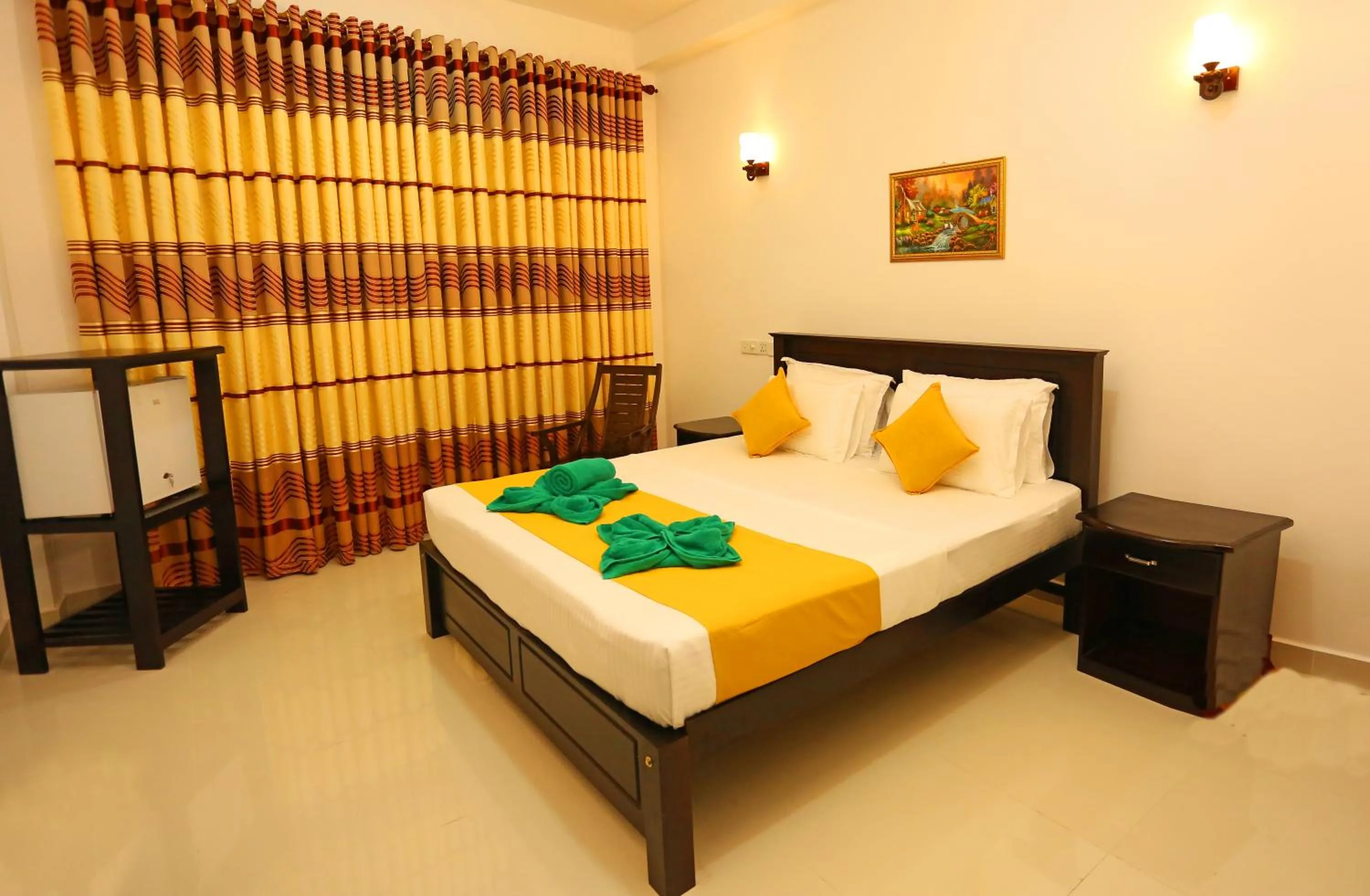 Bed in Queen's Gate, Mirissa