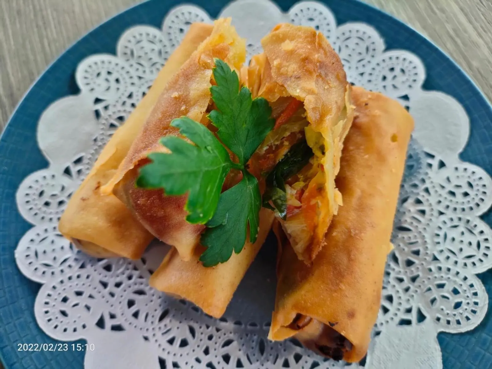 Restaurant/places to eat in The Double View Mansions Bali