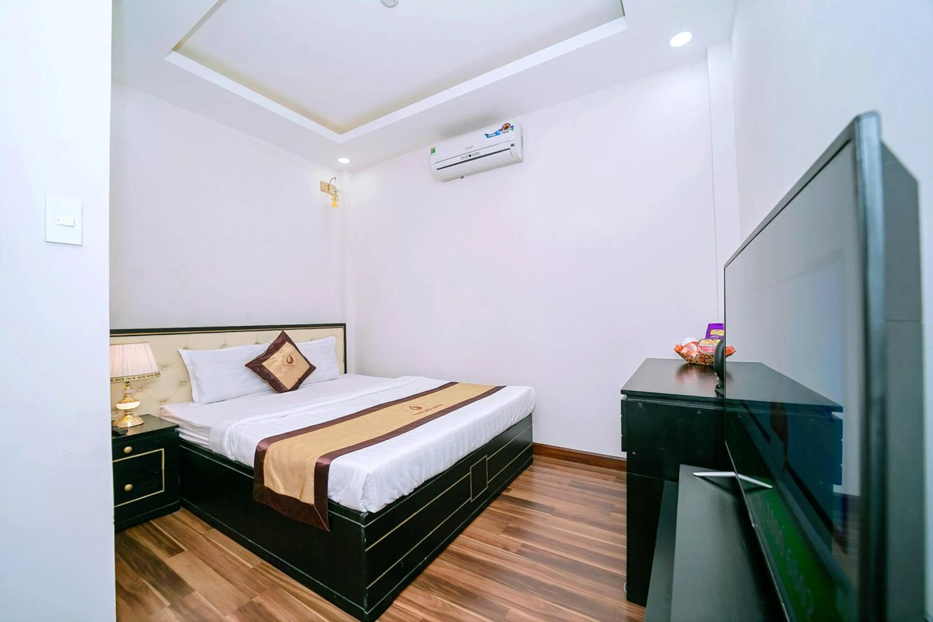 Bed in Khách sạn Vĩnh Hội