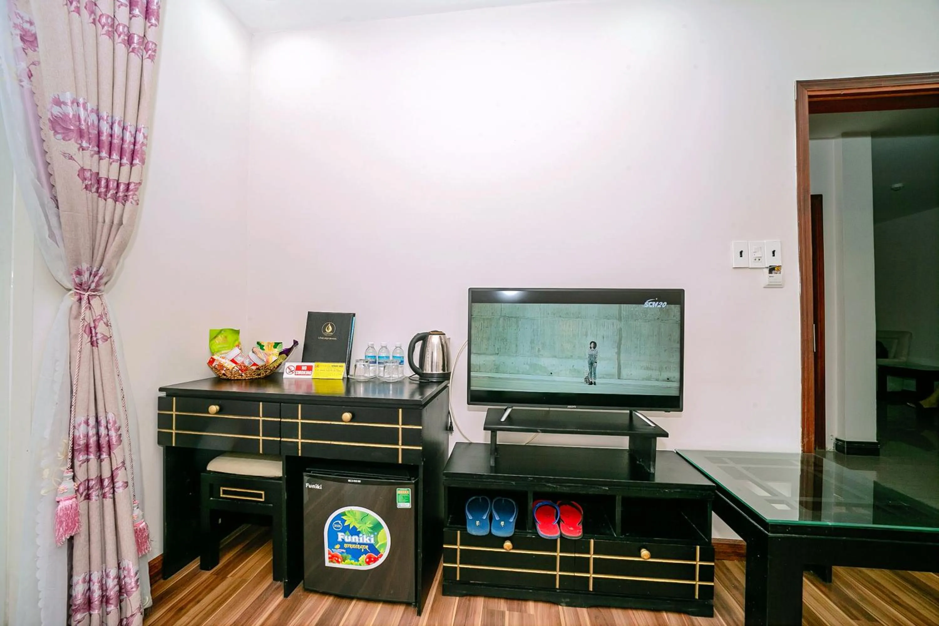 Khách sạn Vĩnh Hội