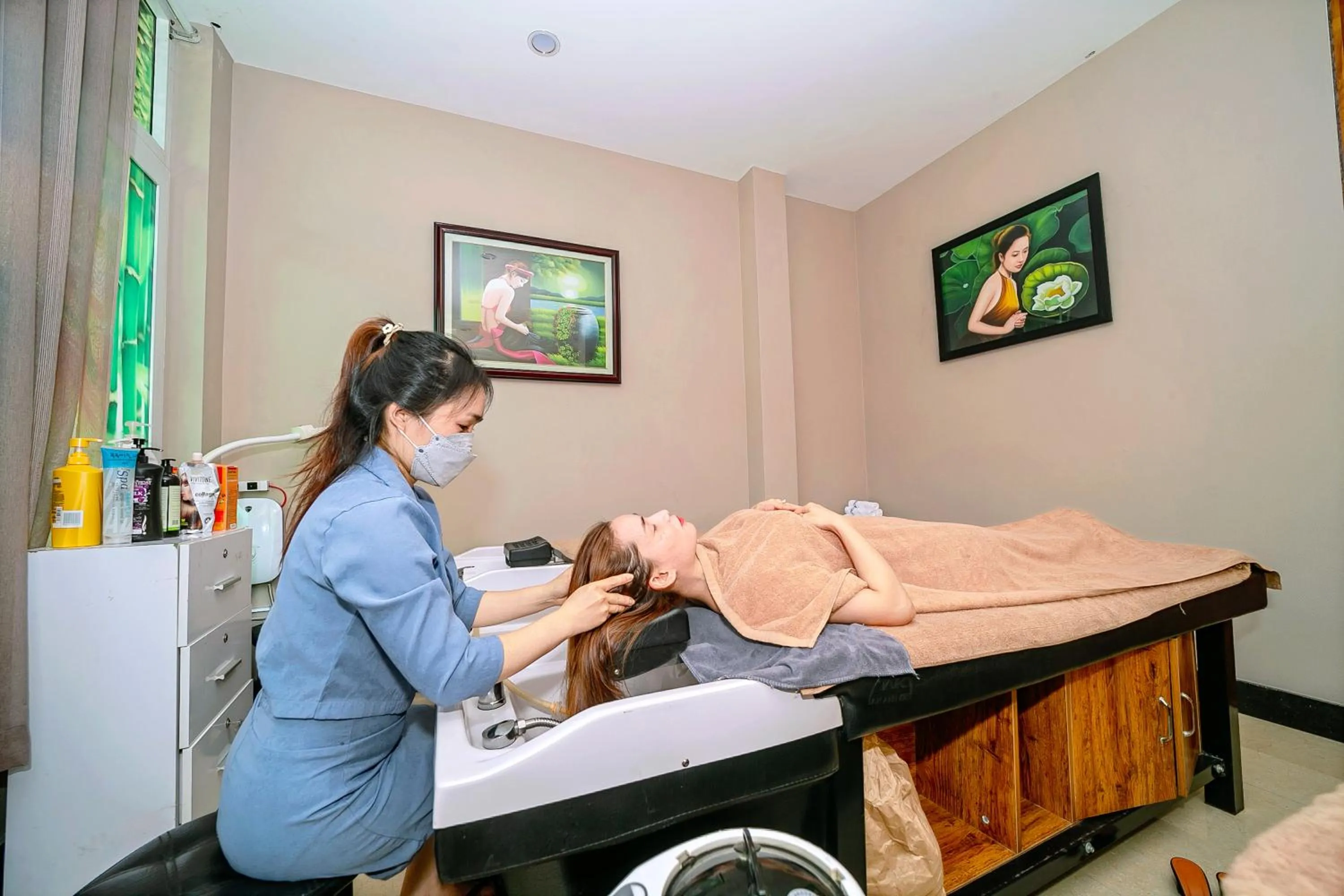 Khách sạn Vĩnh Hội