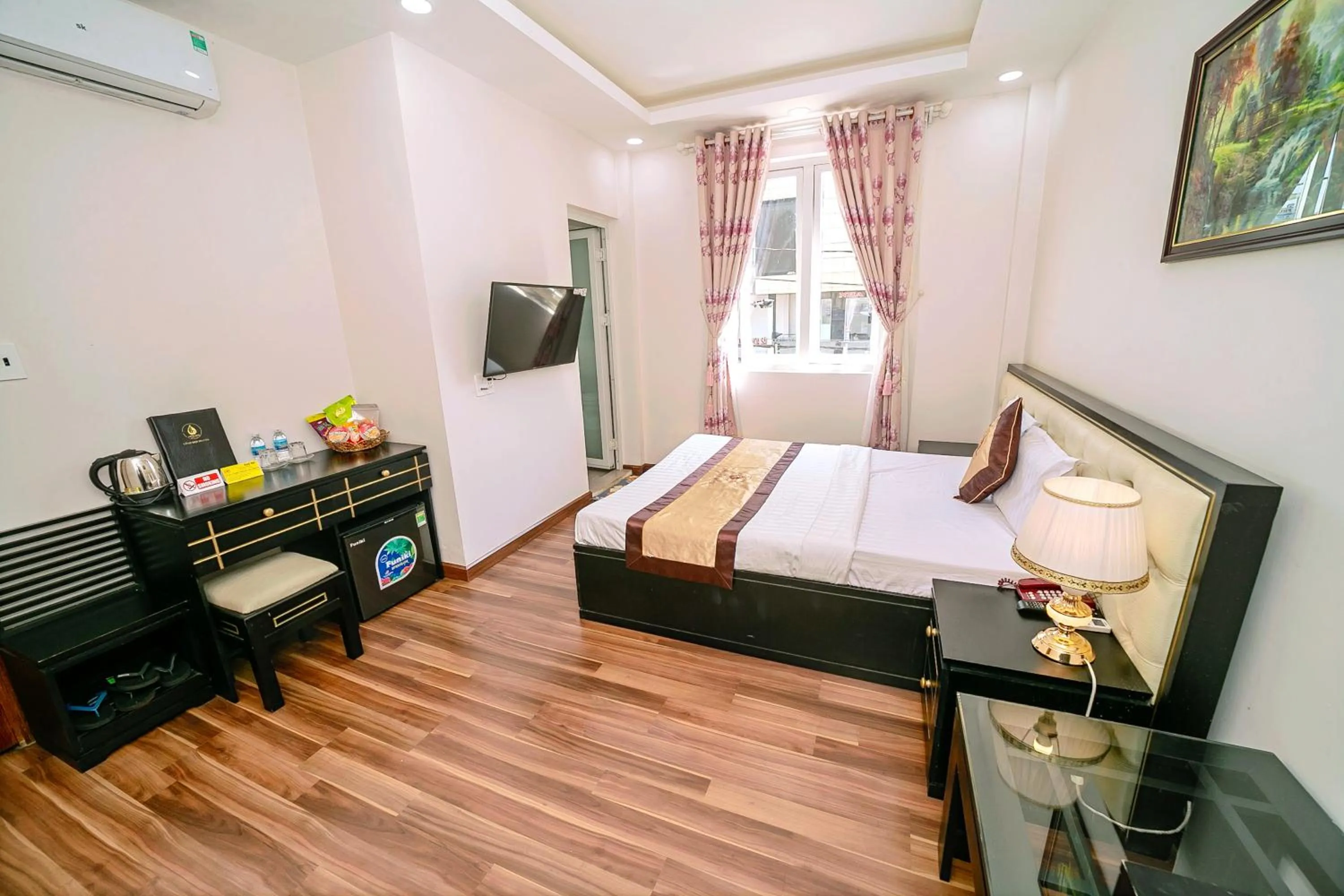 Bed in Khách sạn Vĩnh Hội