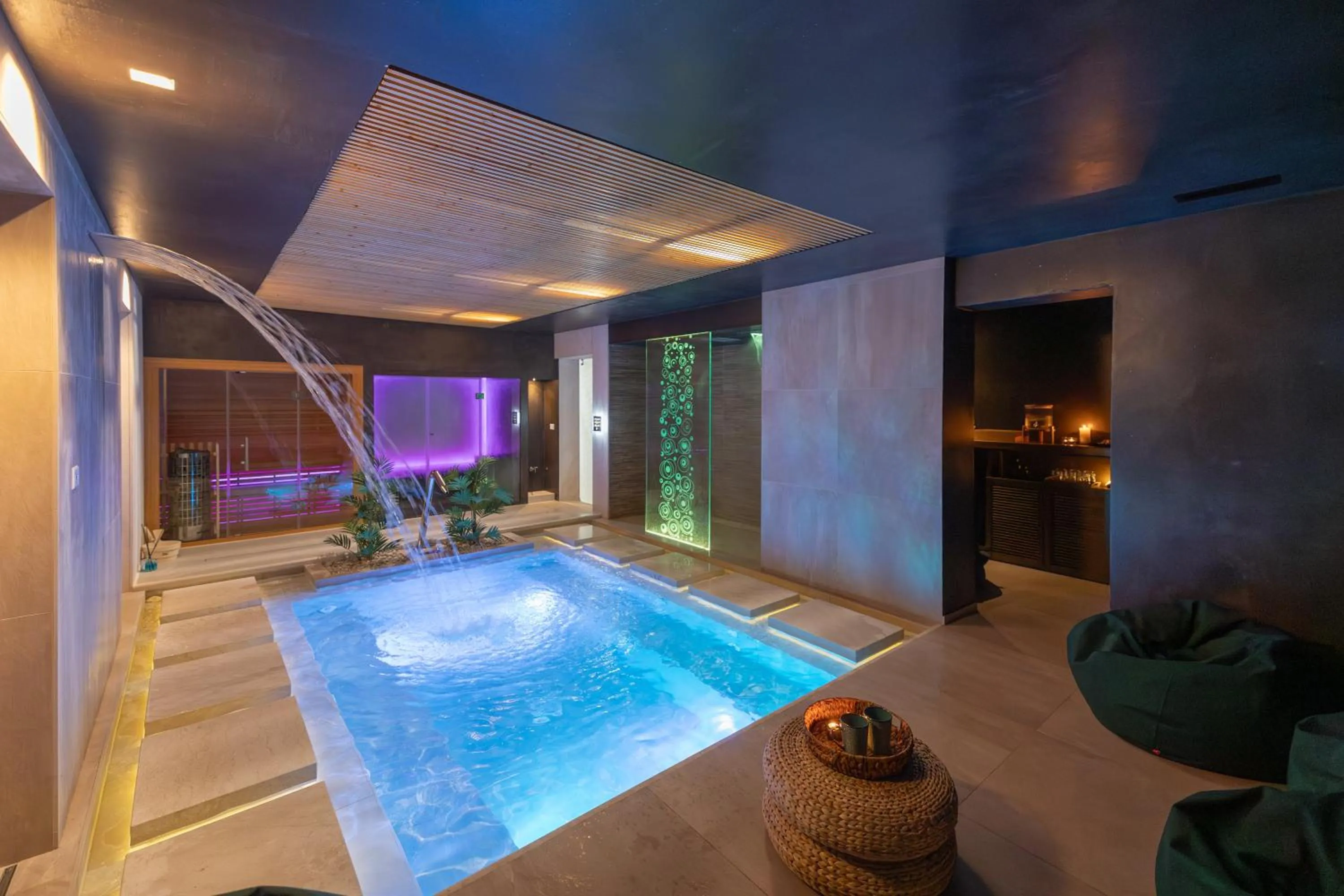 Hot Tub in Petruso Resort