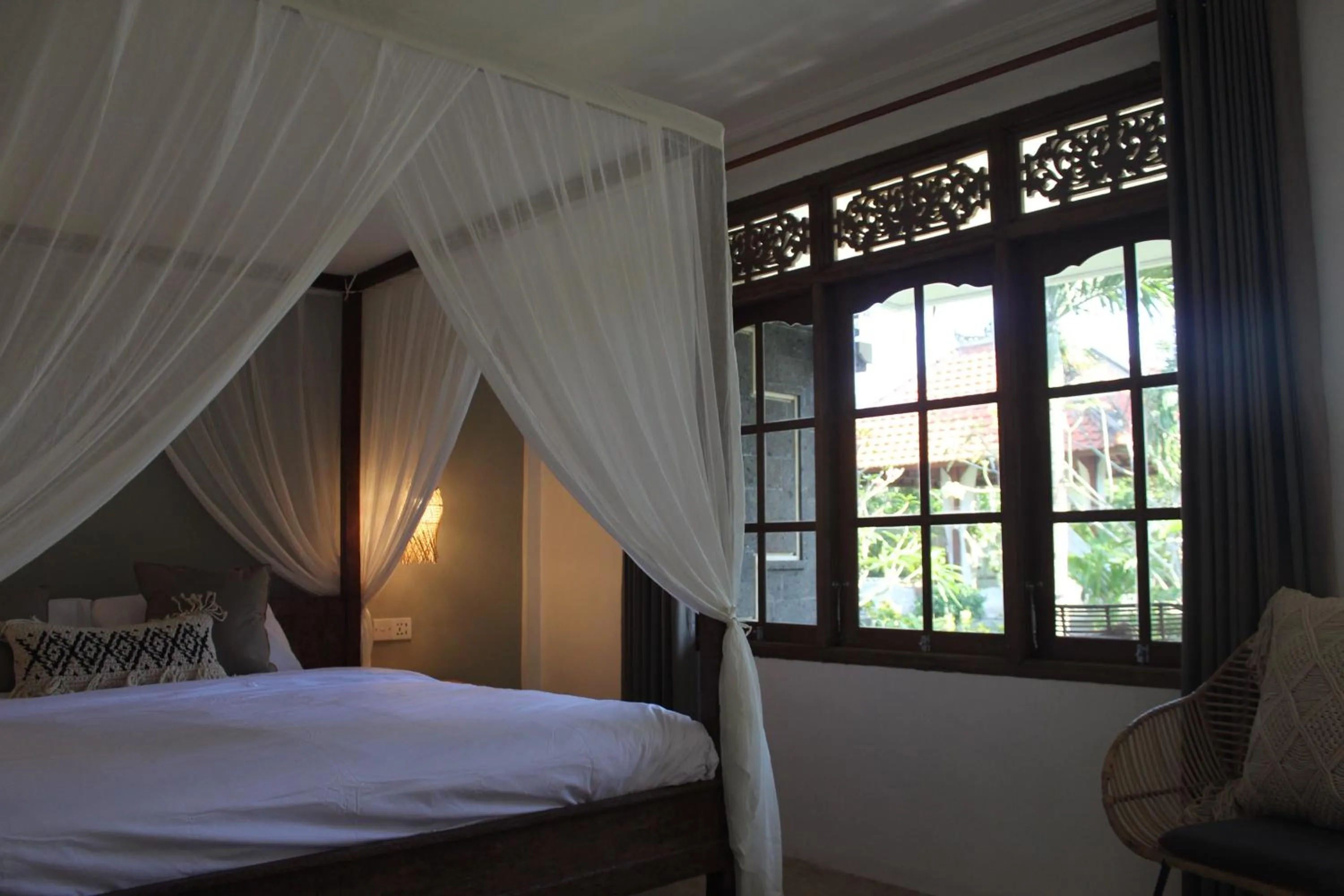 Bed in The Inn Possible