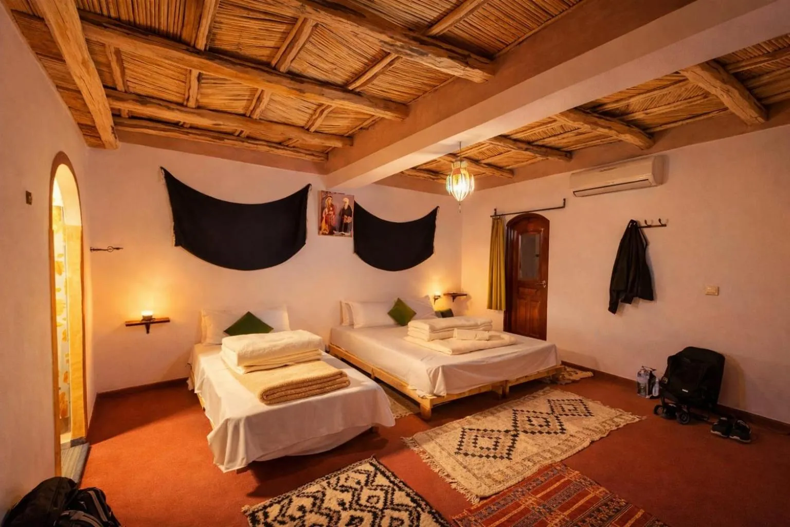 Bed in Riad pizzeria Marhaba