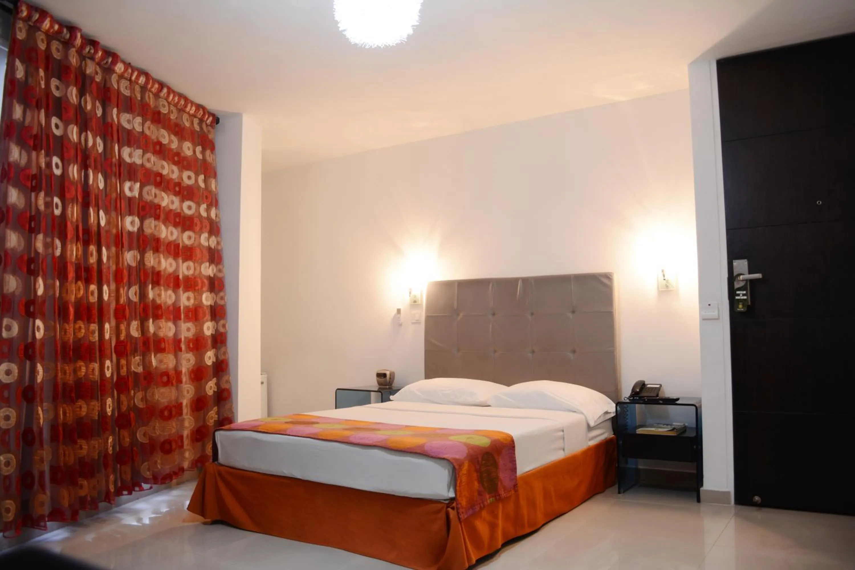 Bed in Hotel Calima Real