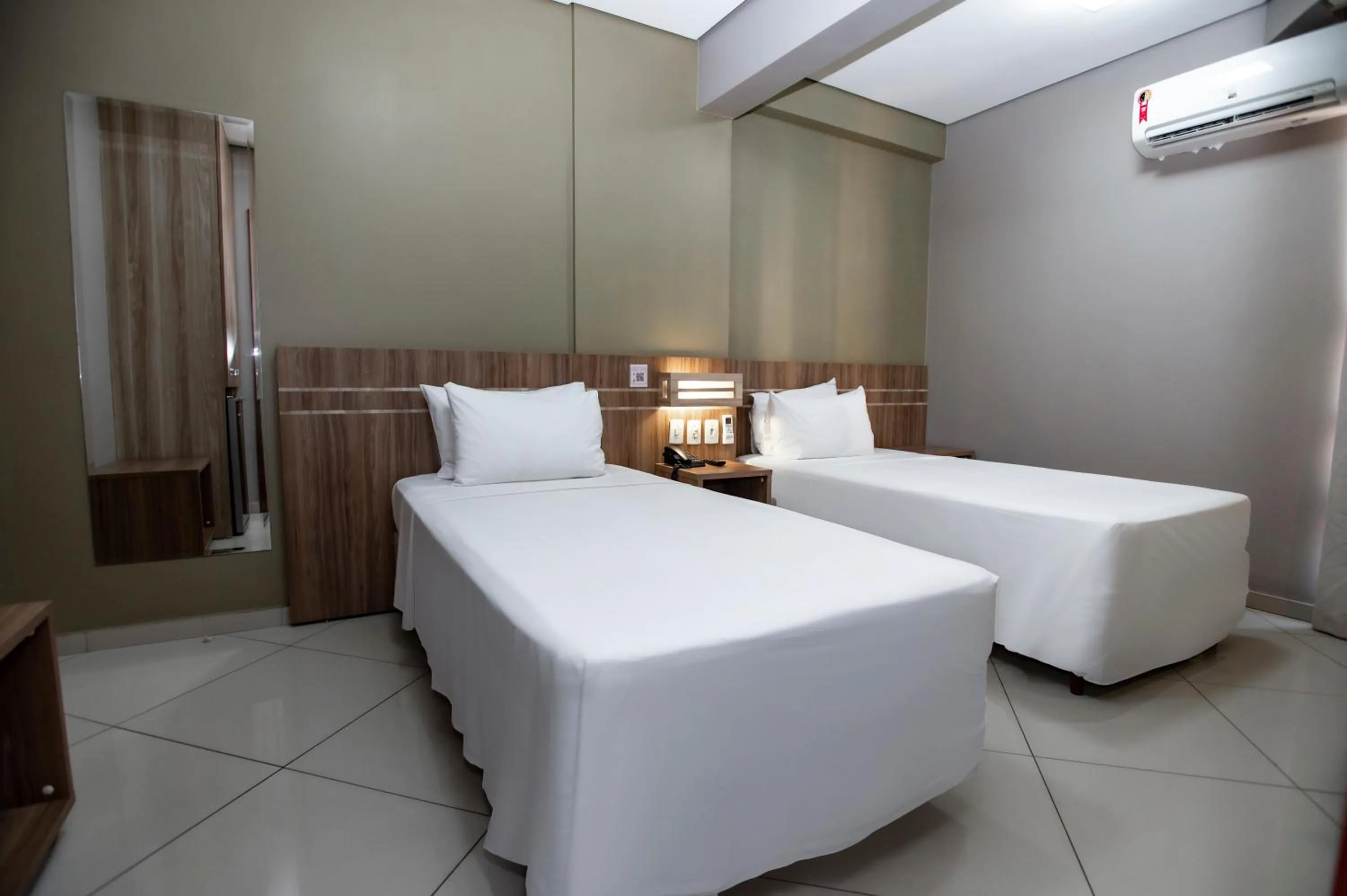 Bed in Paiaguás Palace Hotel