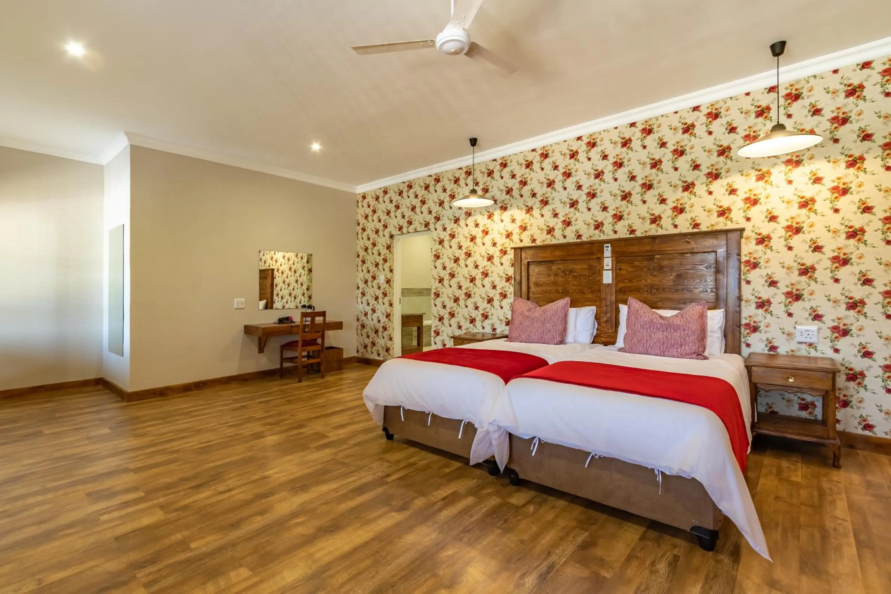 Bed in Little Pilgrims Boutique Hotel