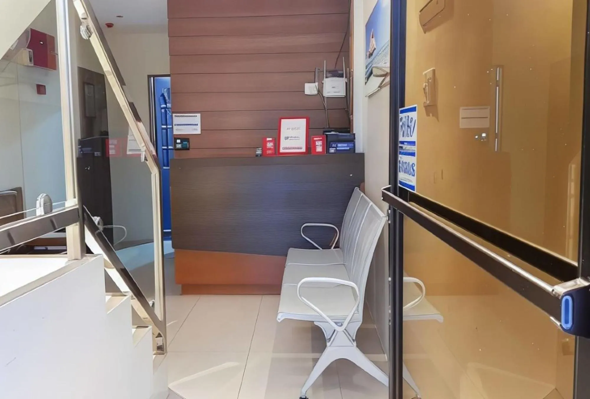 Lobby or reception in RedDoorz @ VP Inting Street