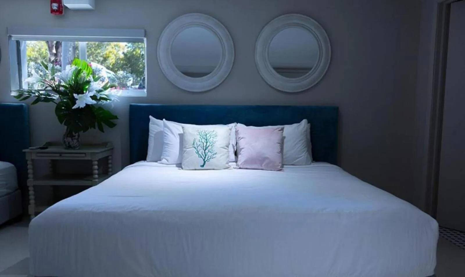 Bed in Harrison on the Beach