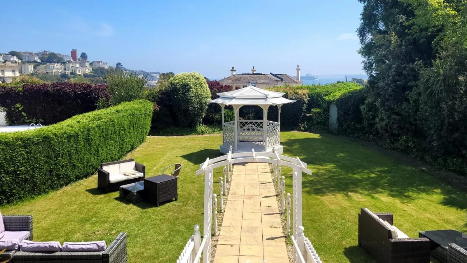 wedding in Nethway Hotel