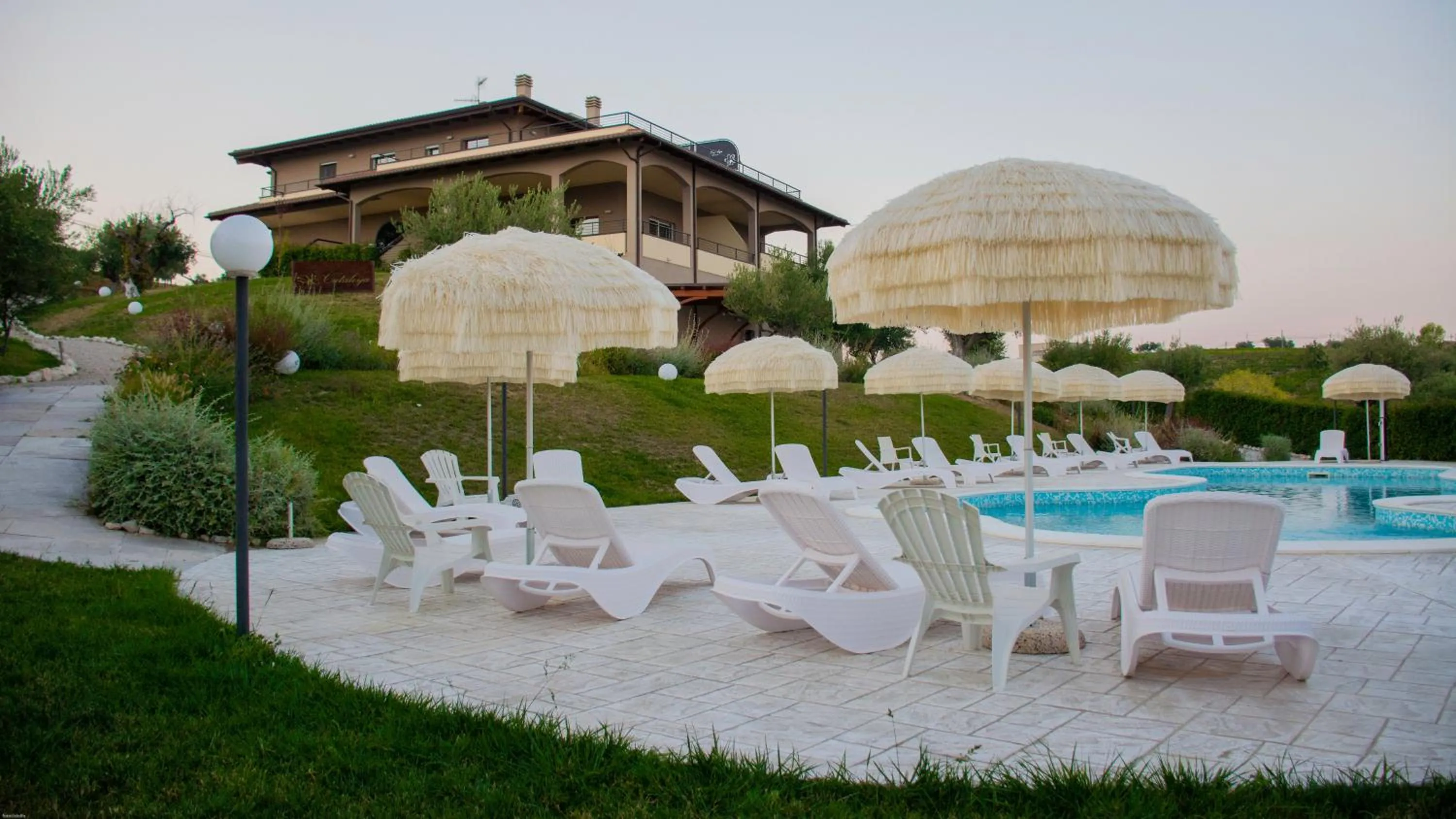 Property building in Cataleya Resort & Spa