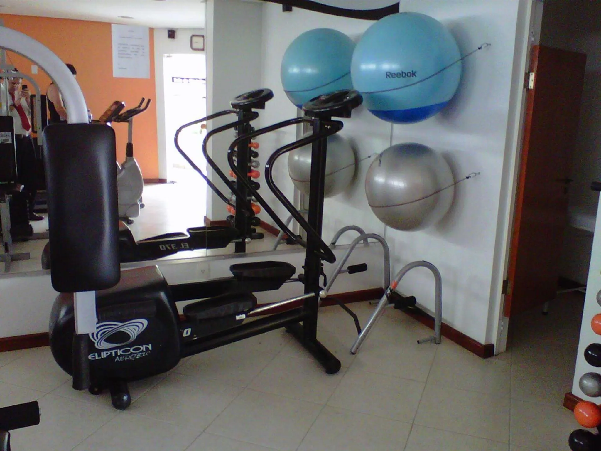 Fitness centre/facilities in Residence Plaza Flat