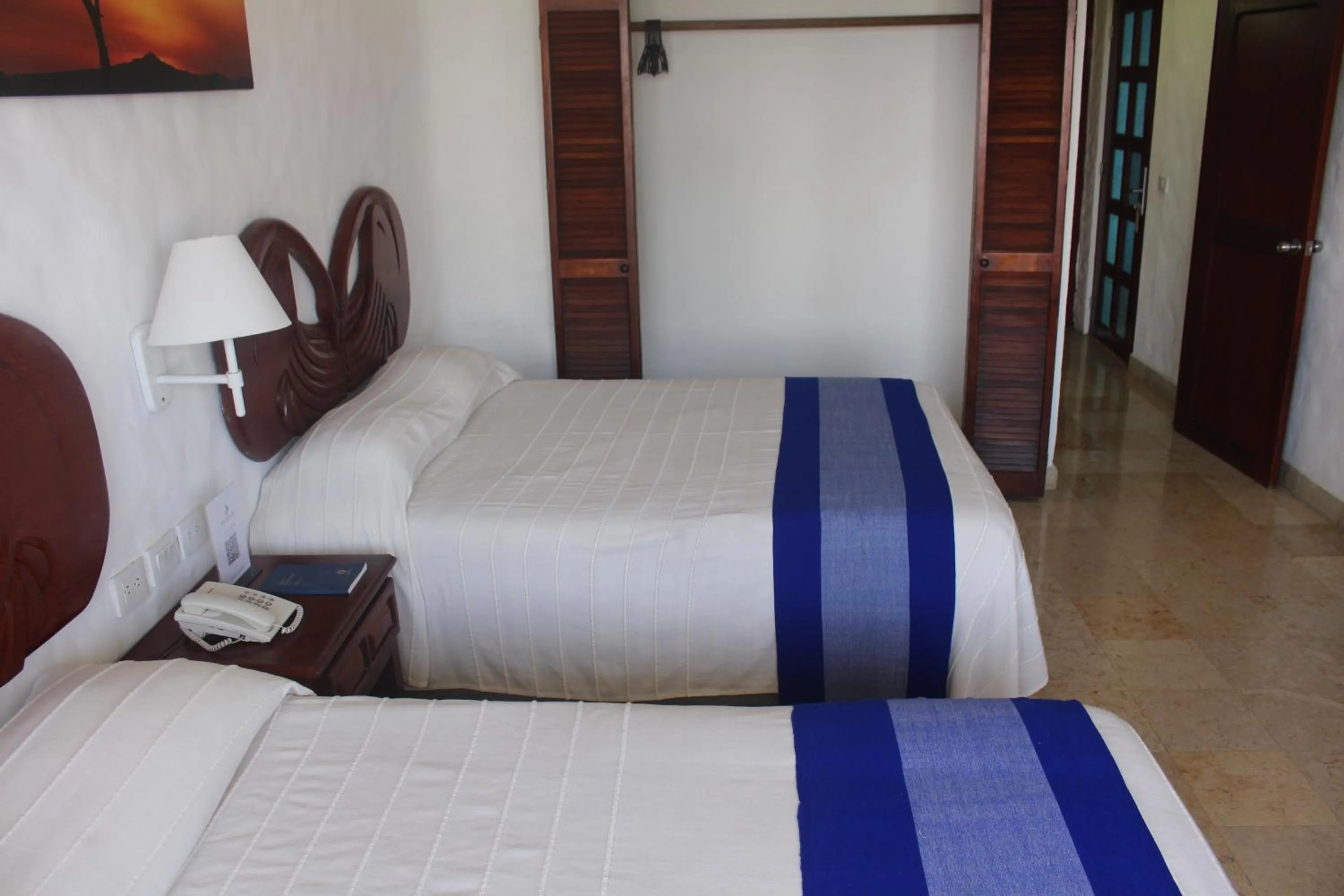 Decorative detail, Bed in Hotel Quijote Inn
