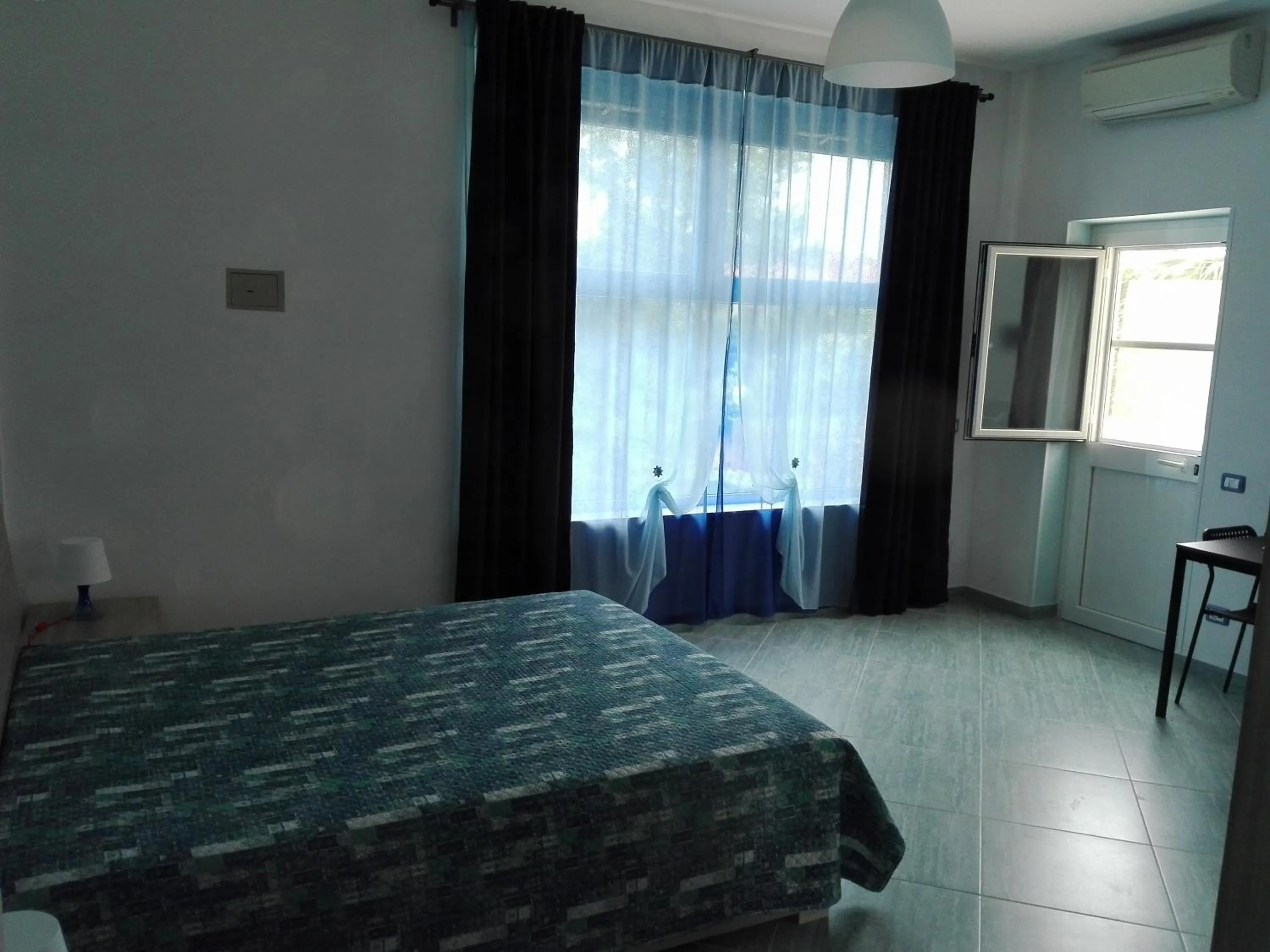 Bed in Affittacamere Villa Zelinda