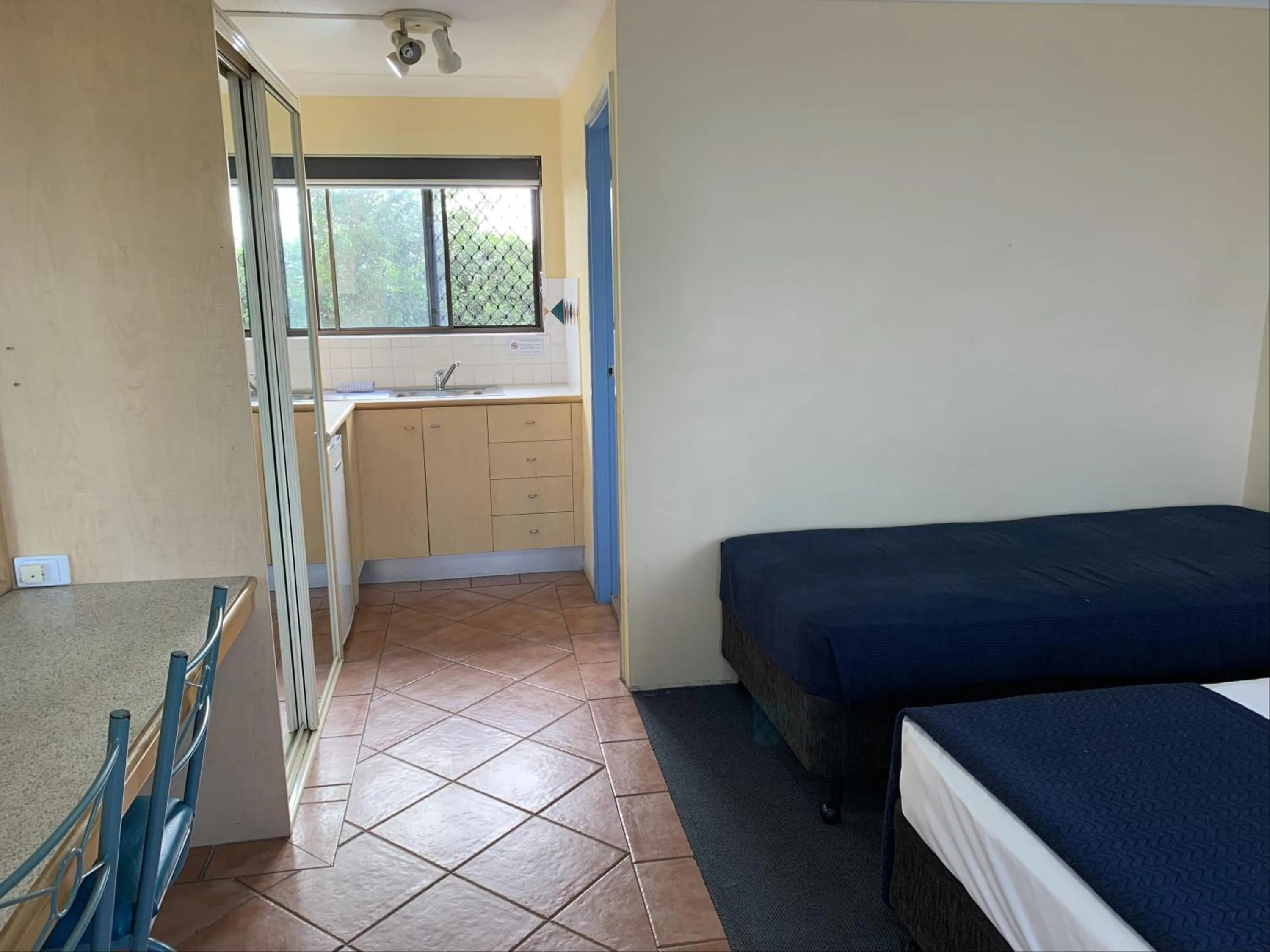 Bedroom, Bed in Harbour Side Resort