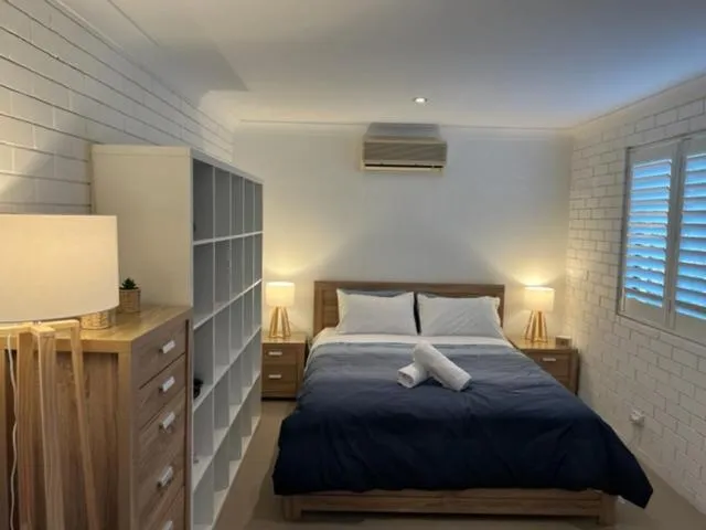 Bedroom, Bed in Harbour Side Resort