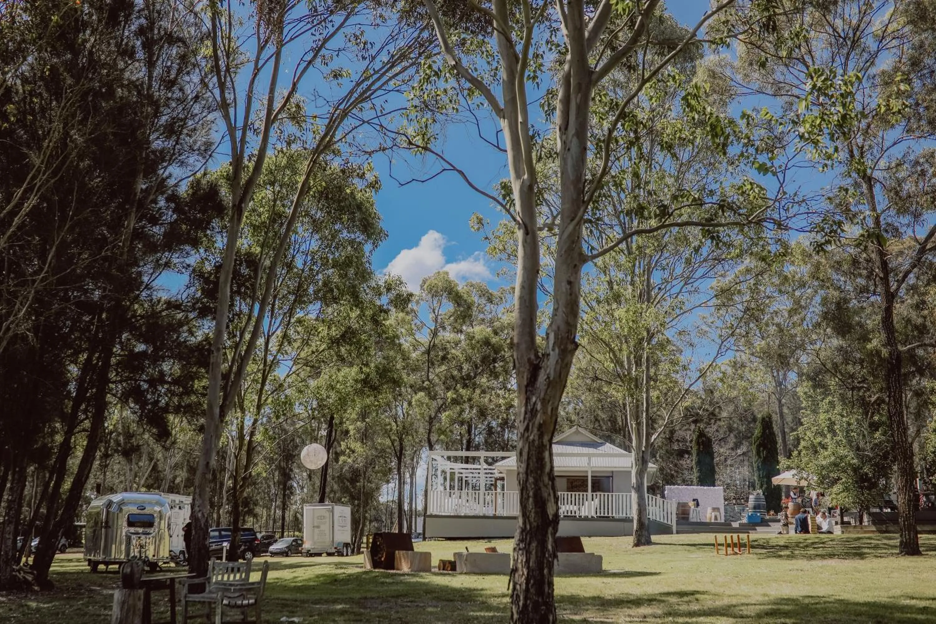 Thistle Hill Guesthouse - walk to many wineries and restaurants