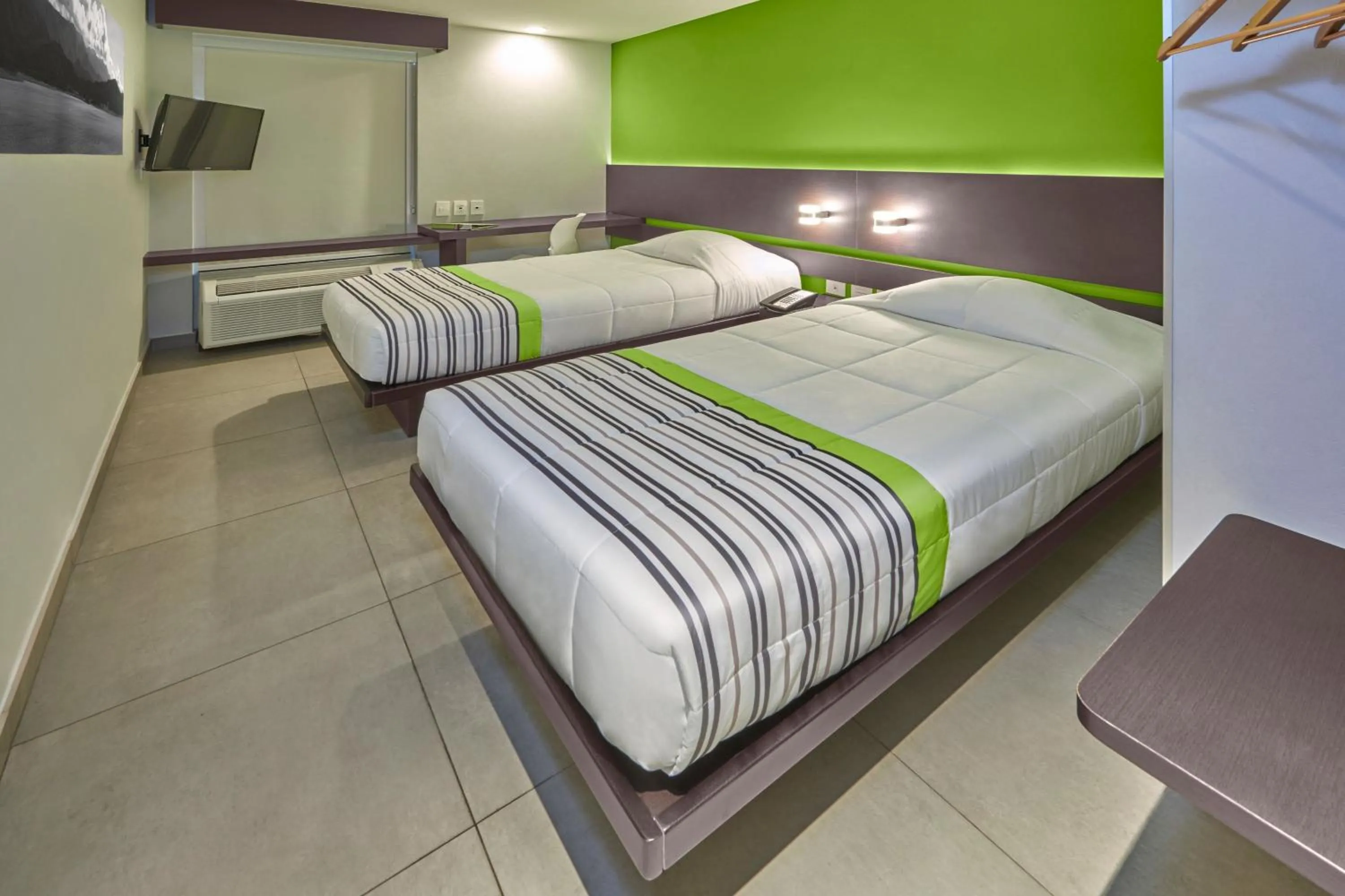 Bedroom, Bed in City Express Junior by Marriott Cancun