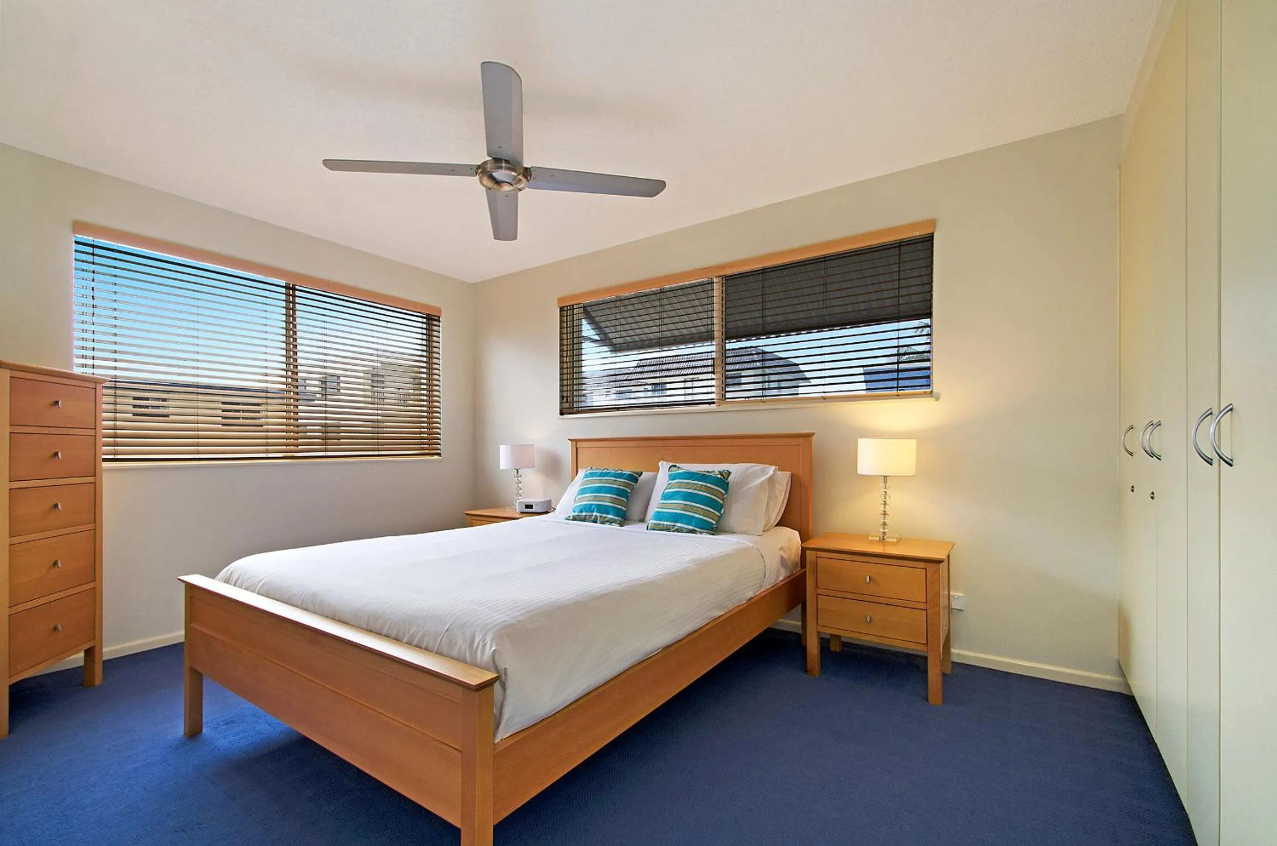 Bedroom, Bed in The Beach Houses Maroochydore