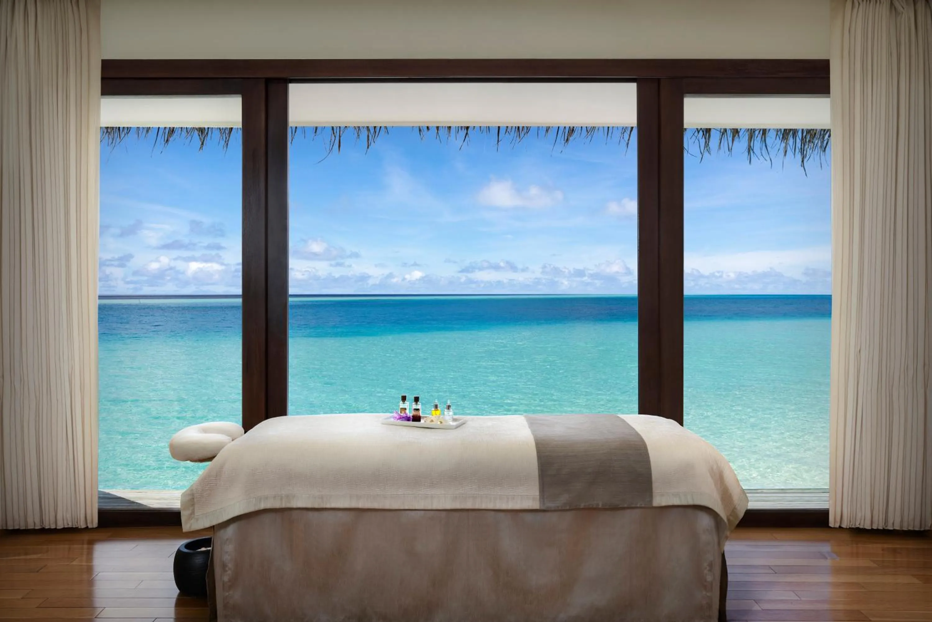Spa and wellness centre/facilities, Bed in Niyama Private Islands Maldives