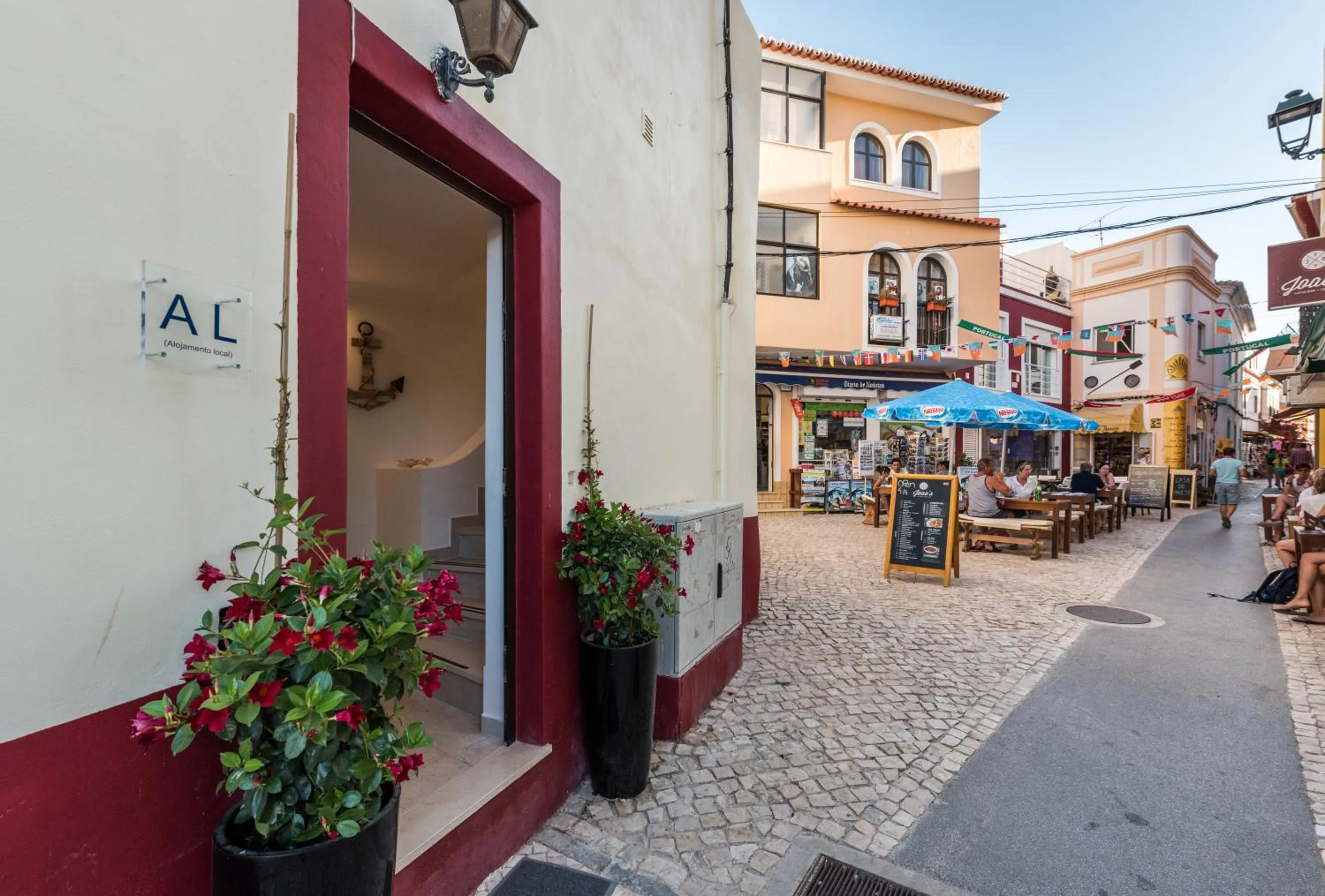 Facade/entrance in Suites @ Portarade