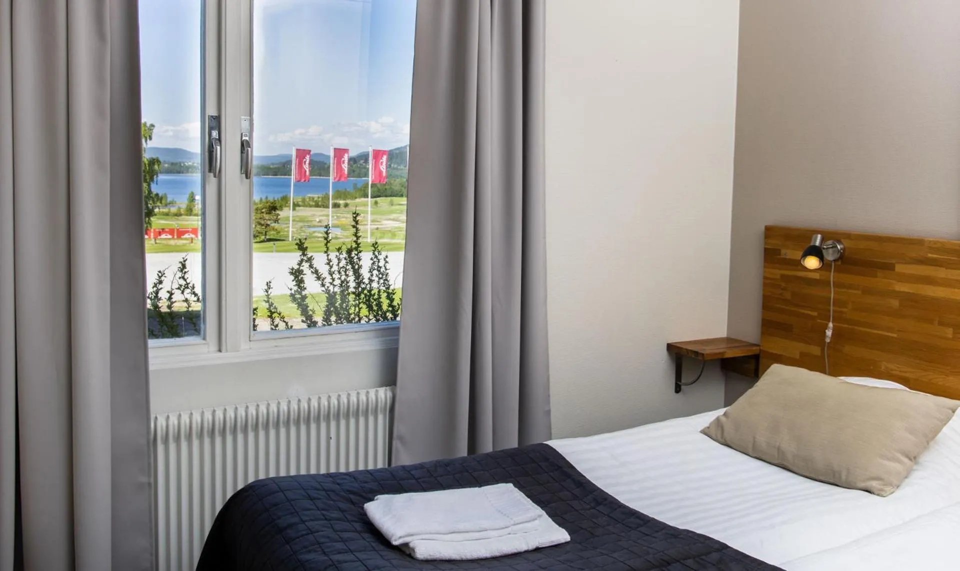 Photo of the whole room, Bed in Hotell Veckefjärden