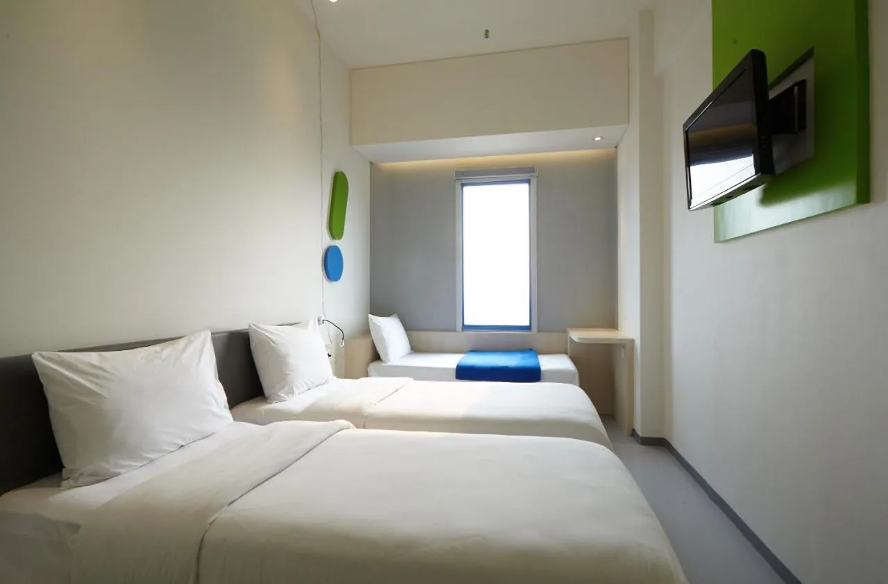 Bed in POP! Hotel Festival Citylink