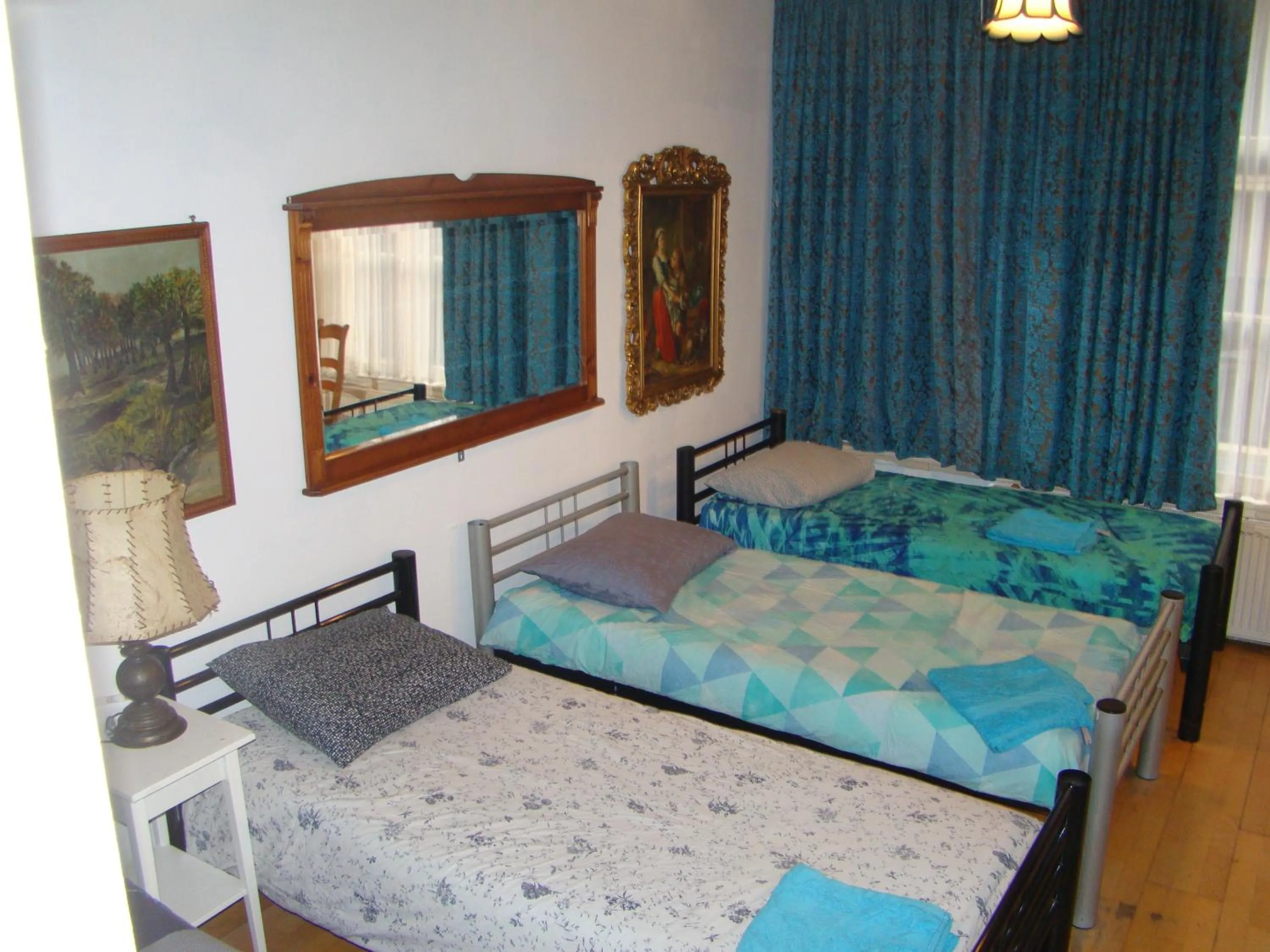 Bed in Amsterhouse B&B