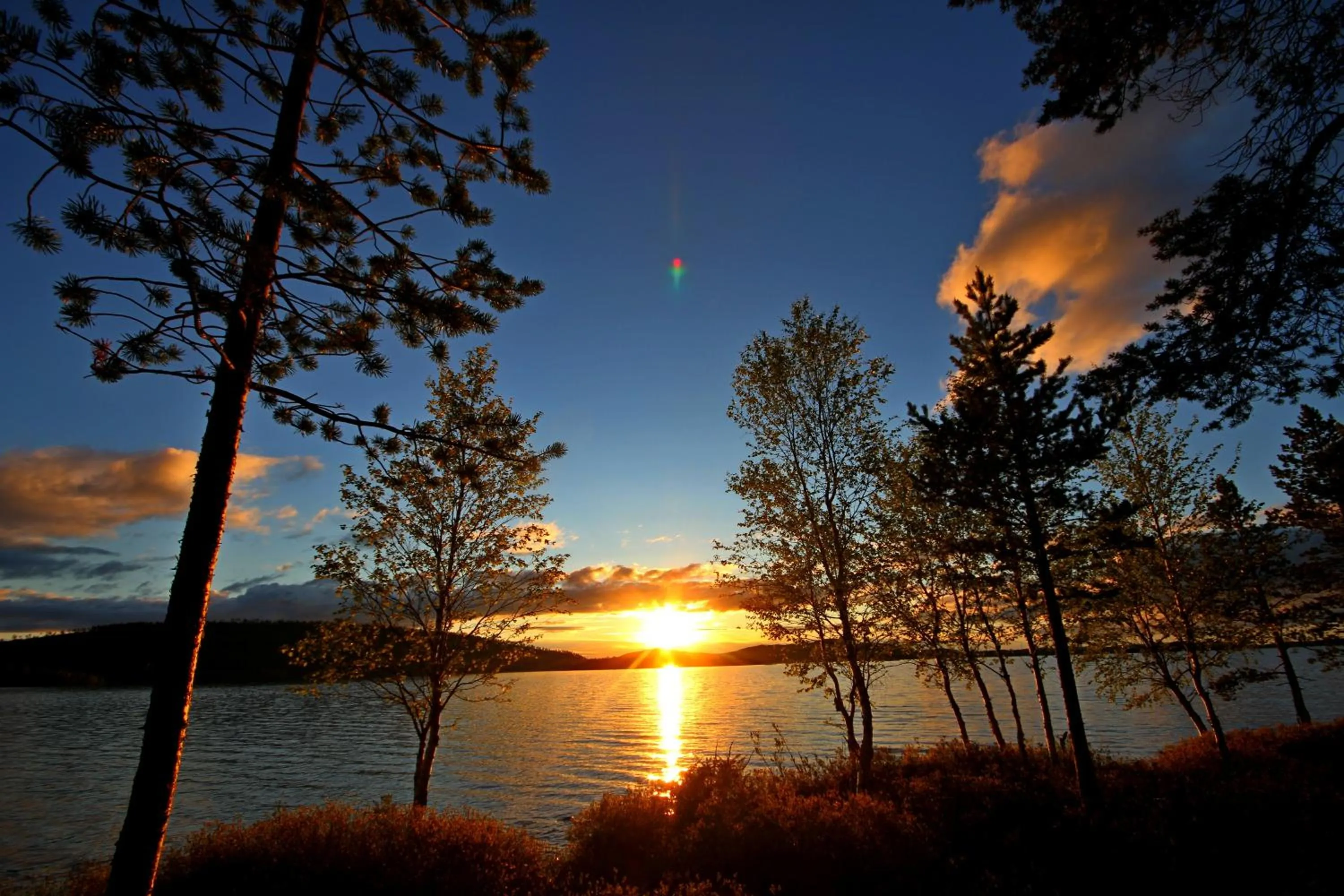 Sunset in Ukonjärven Holiday Village