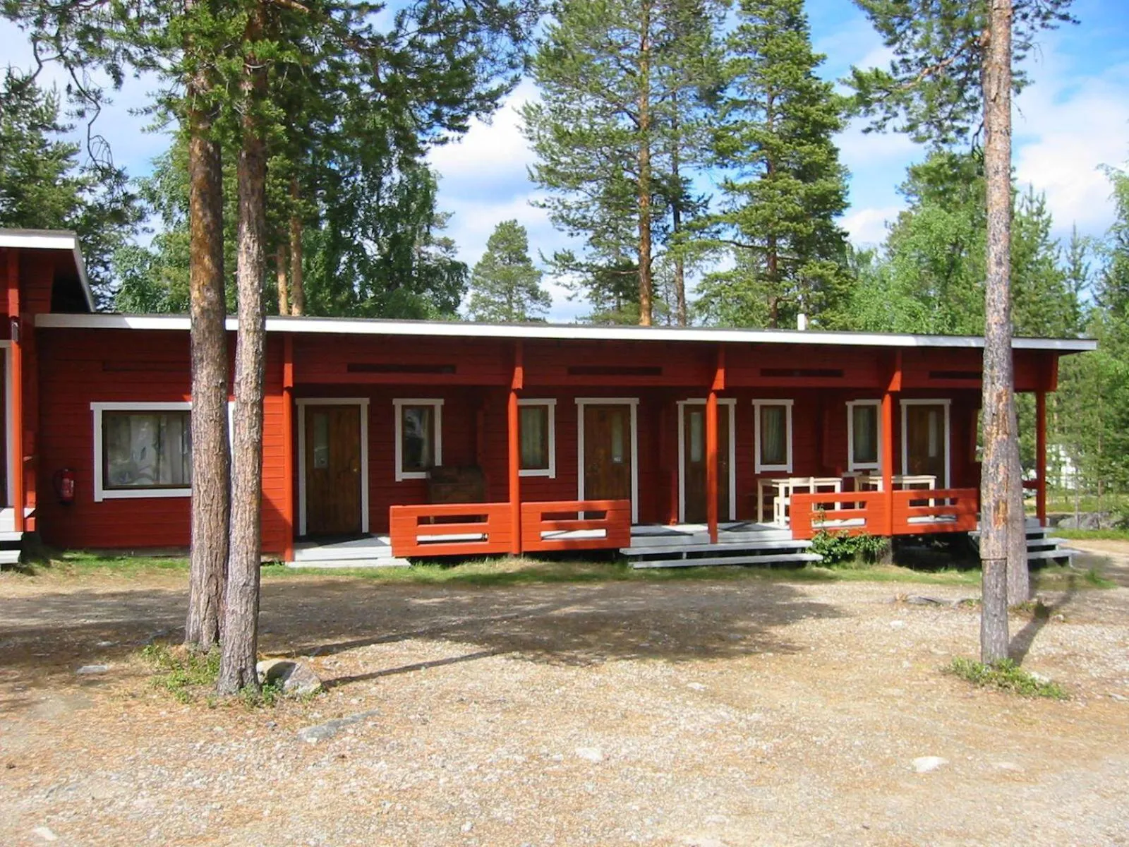 Facade/entrance in Ukonjärven Holiday Village