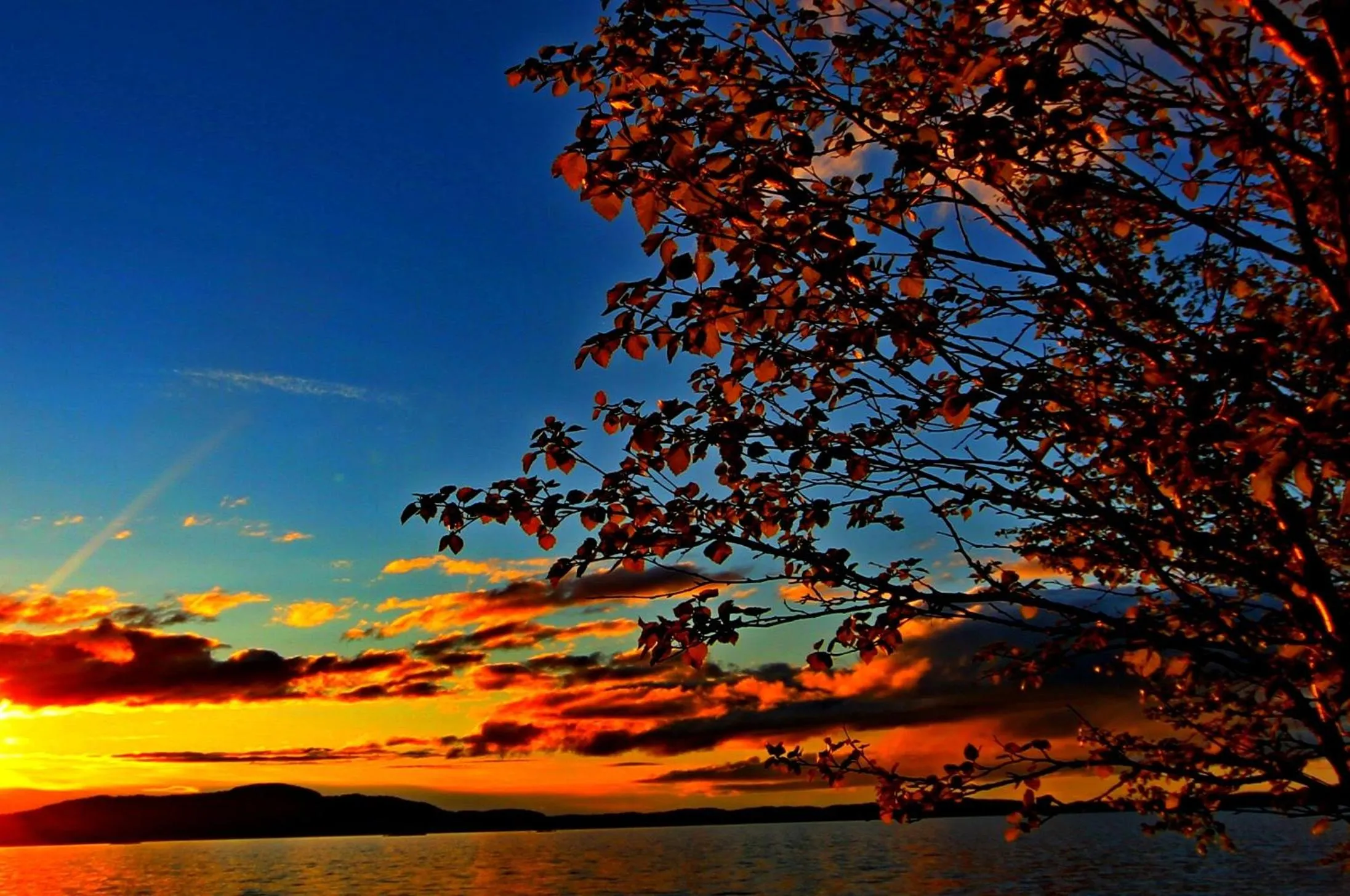 Sunset in Ukonjärven Holiday Village