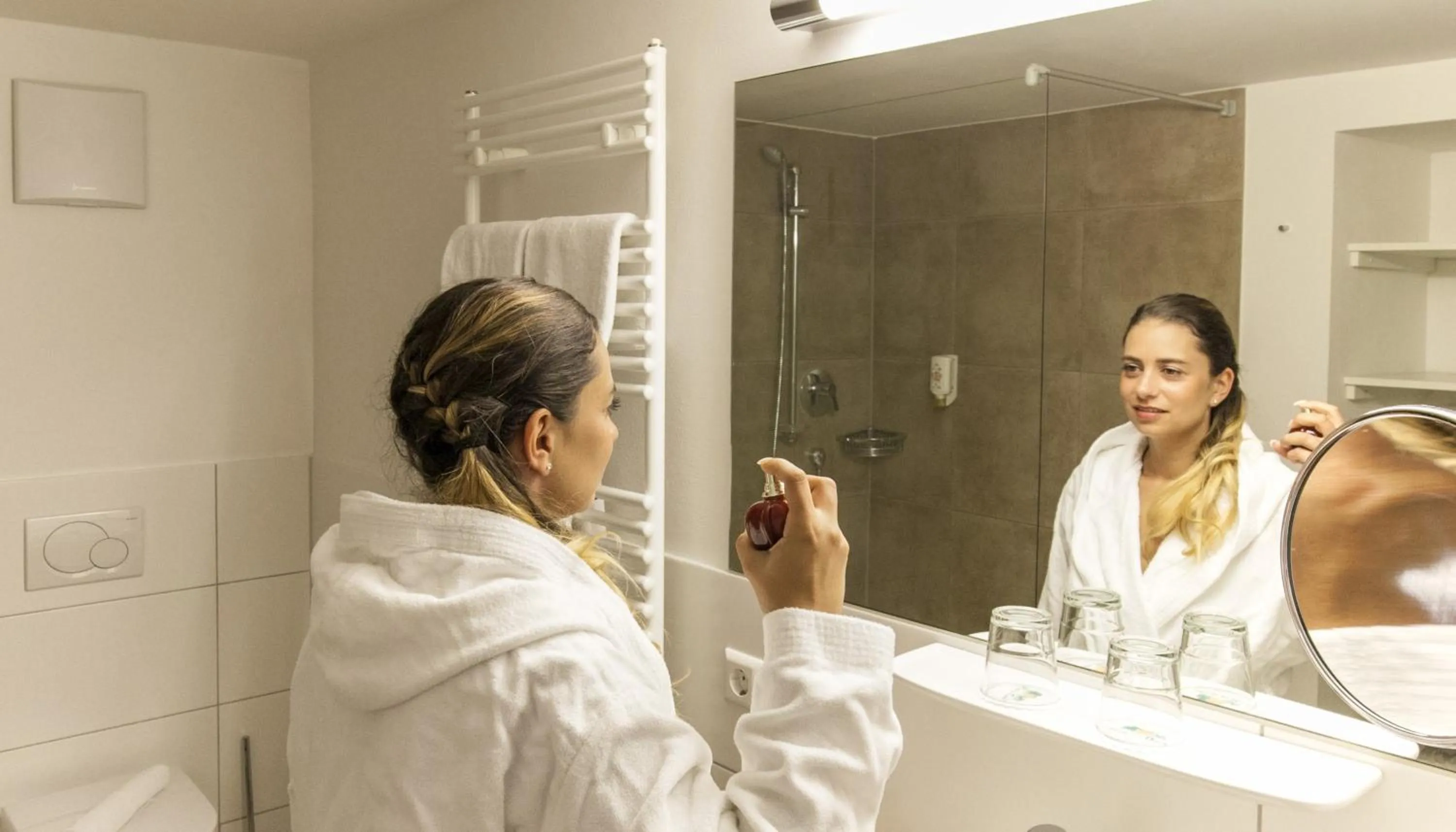 Bathroom in Stadt-gut-Hotel Gasthof Goldener Adler