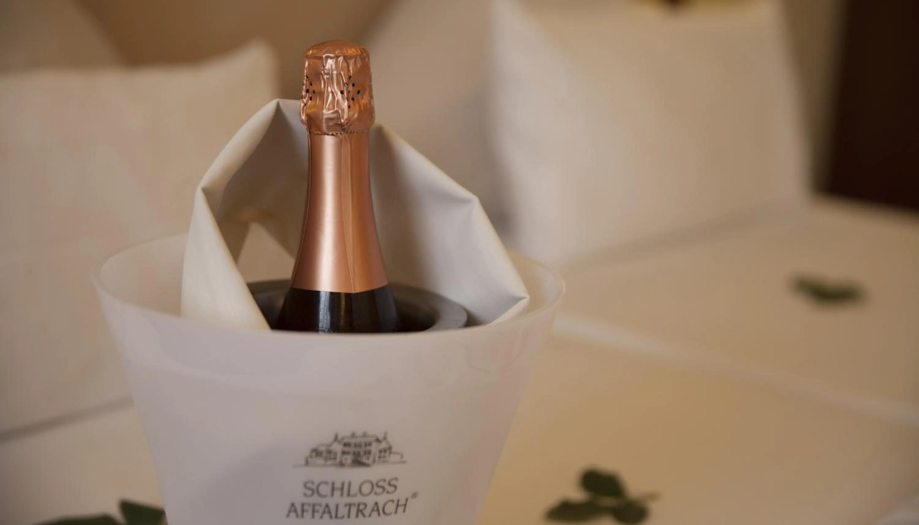 Alcoholic drinks in Stadt-gut-Hotel Gasthof Goldener Adler