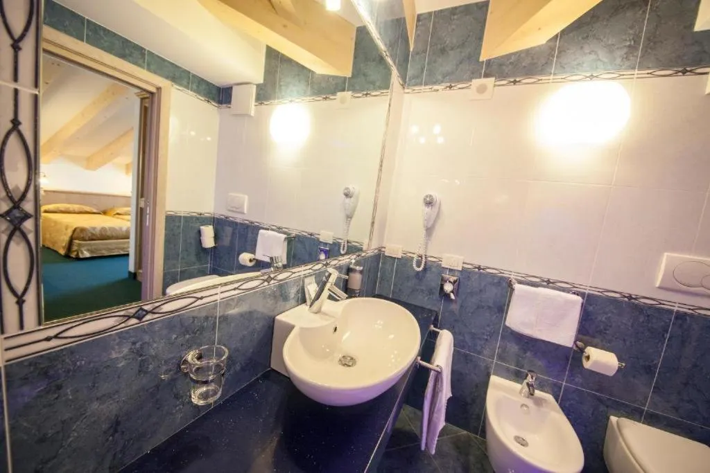 Bathroom in Family Hotel Andes - Only for Family