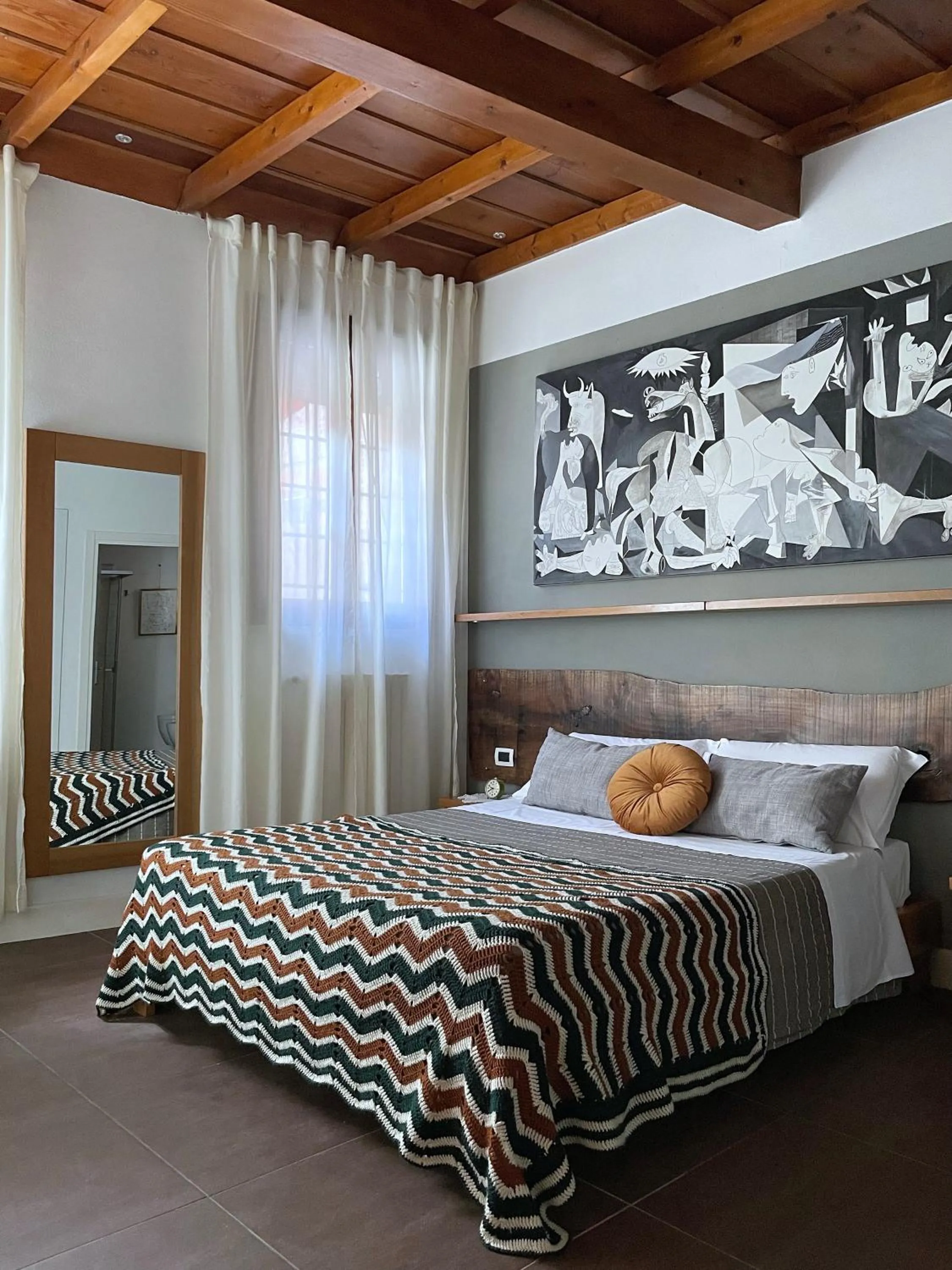 Bedroom, Bed in Alkimia Smart Rooms