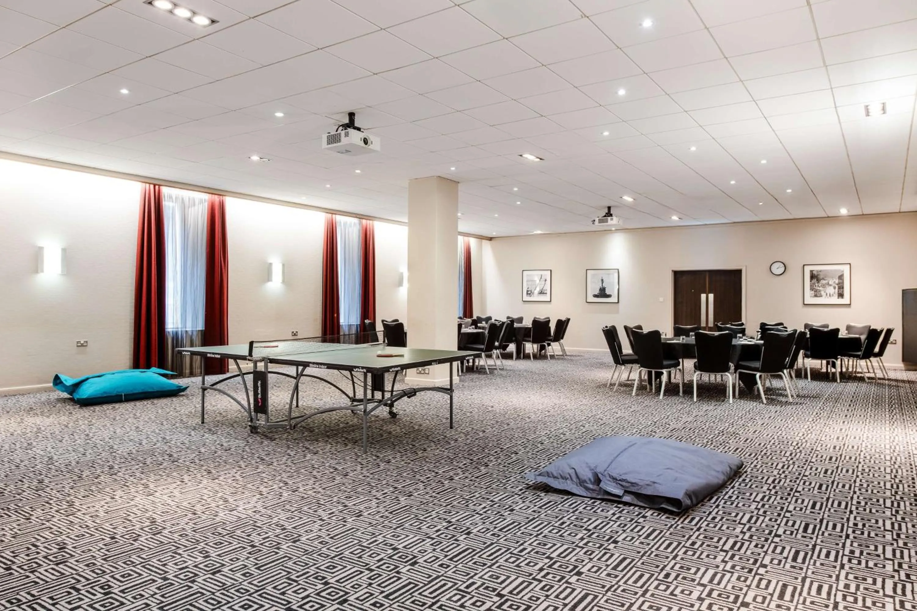 Meeting/conference room in Radisson Blu Hotel, Edinburgh City Centre