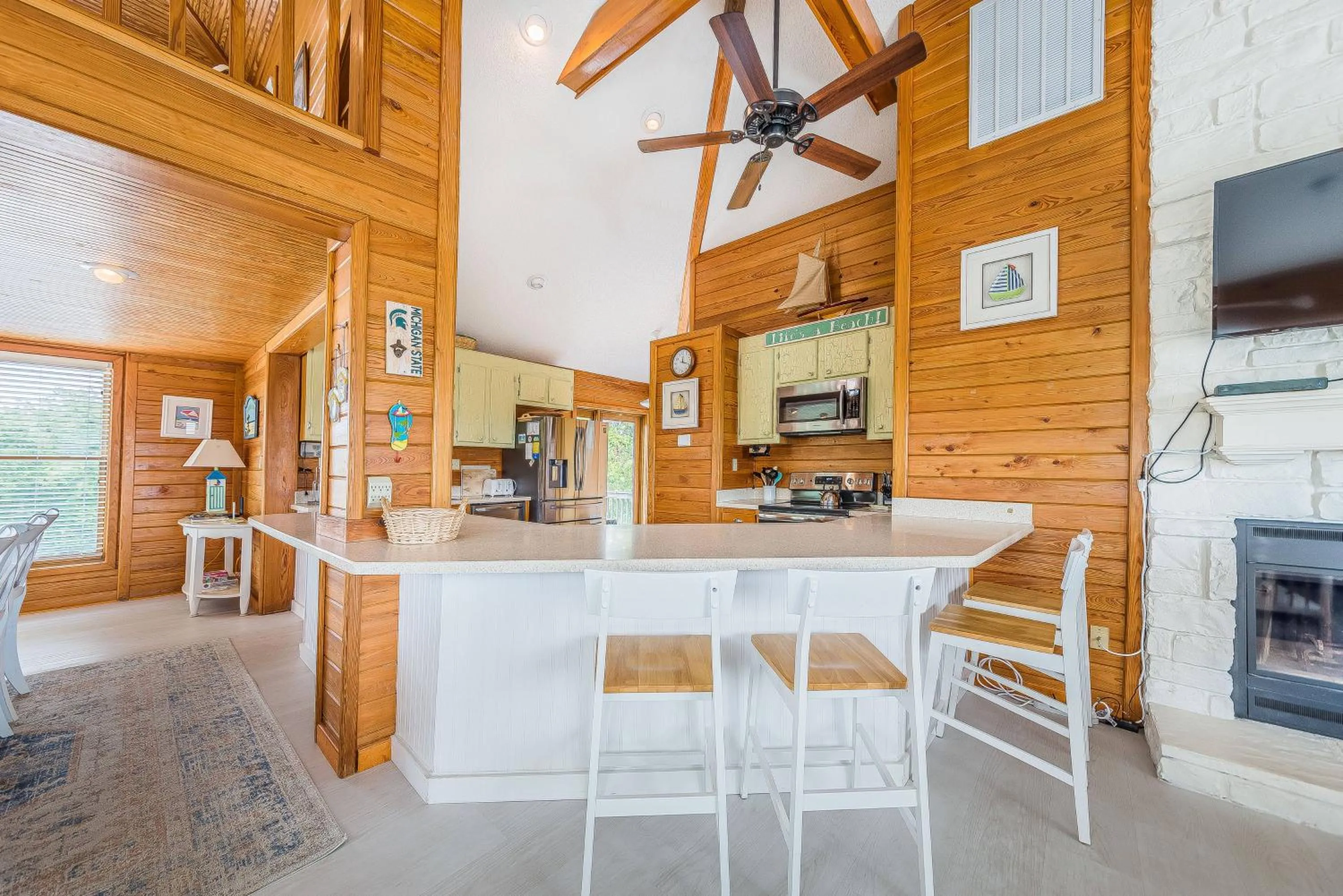 Just For Fun - Duck, Schooner Ridge, Pool Open 4/15, Pool Heat Option, Hot Tub, Close to Downtown