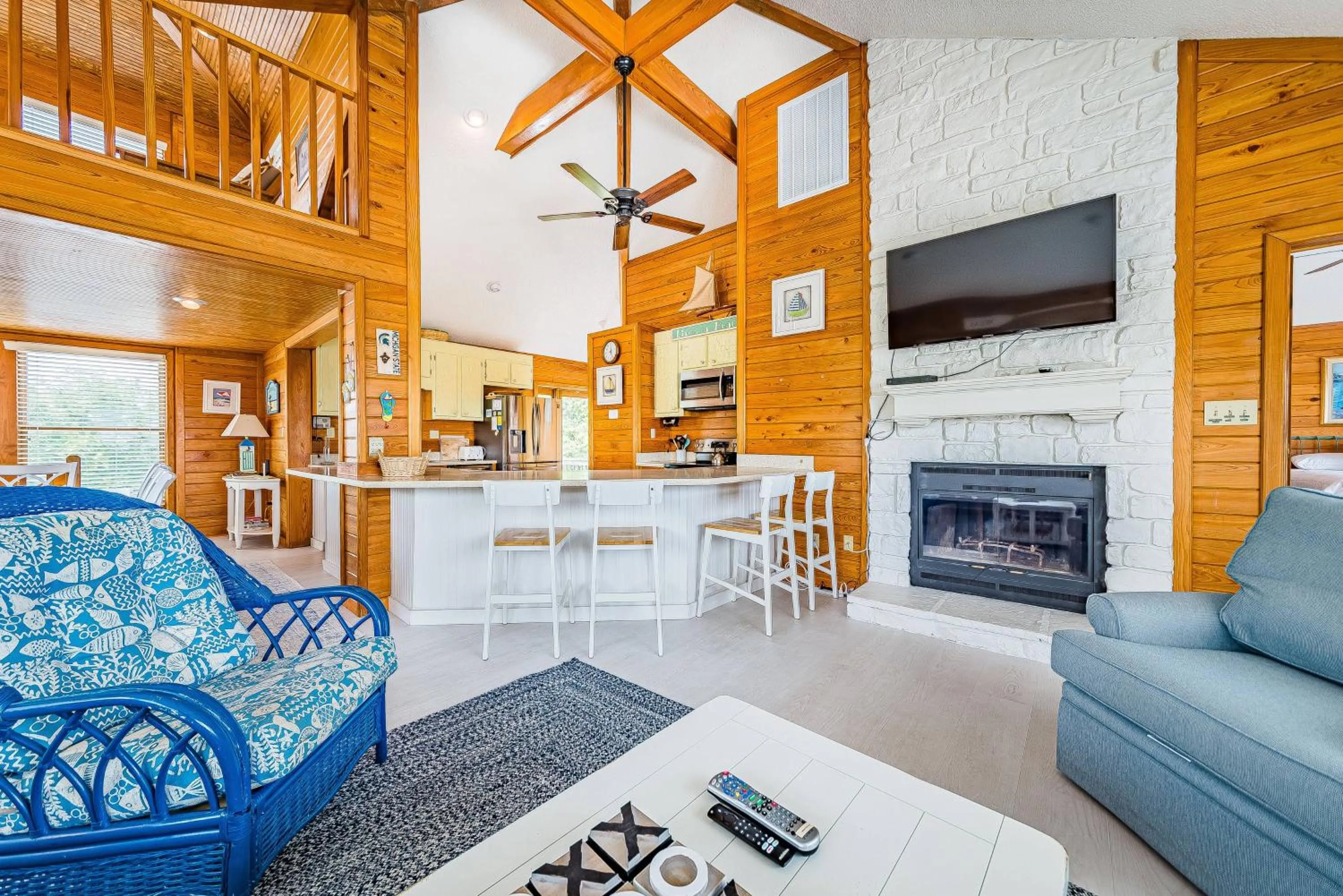 Just For Fun - Duck, Schooner Ridge, Pool Open 4/15, Pool Heat Option, Hot Tub, Close to Downtown