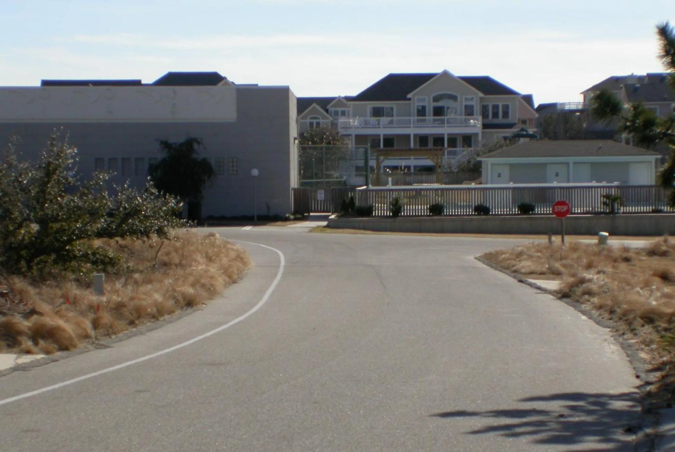 Just For Fun - Duck, Schooner Ridge, Pool Open 4/15, Pool Heat Option, Hot Tub, Close to Downtown