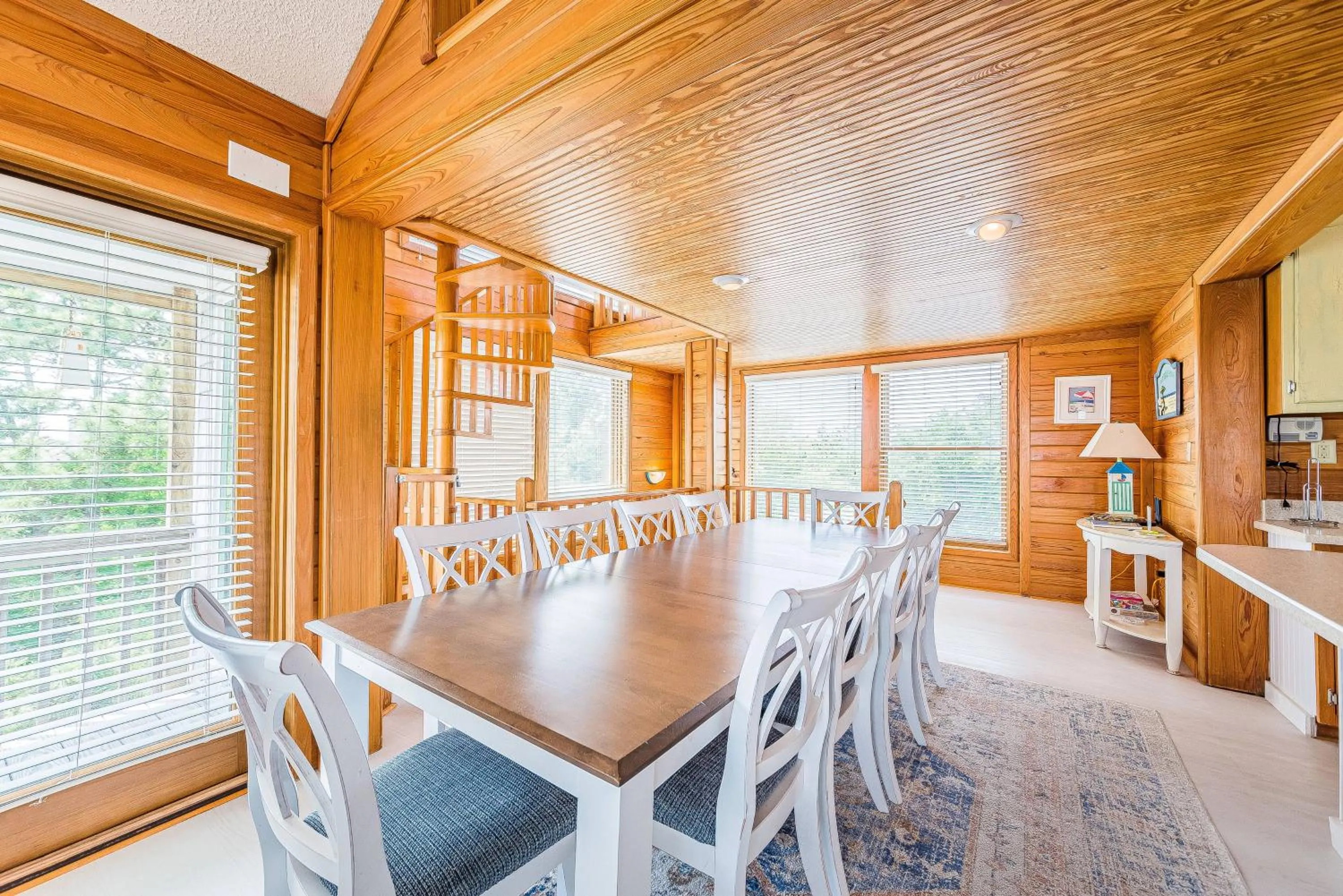 Just For Fun - Duck, Schooner Ridge, Pool Open 4/15, Pool Heat Option, Hot Tub, Close to Downtown