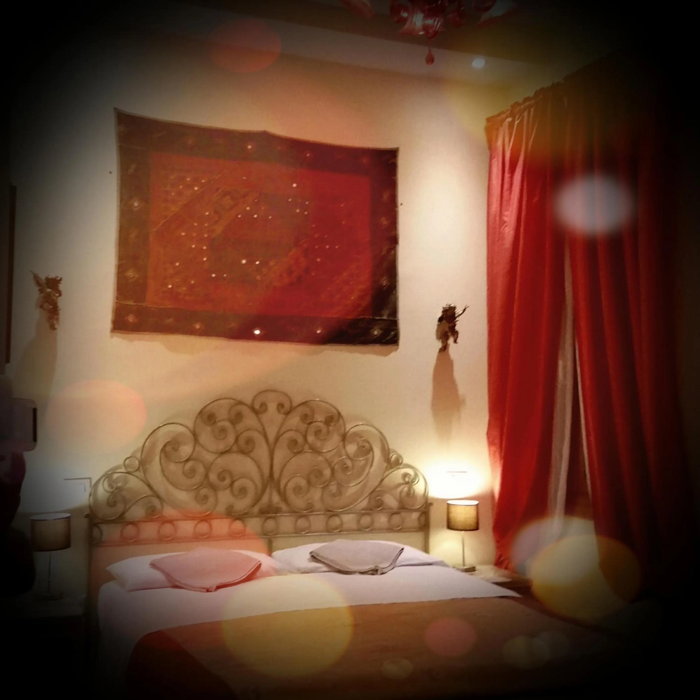 Photo of the whole room, Bed in B&B Venice 1964