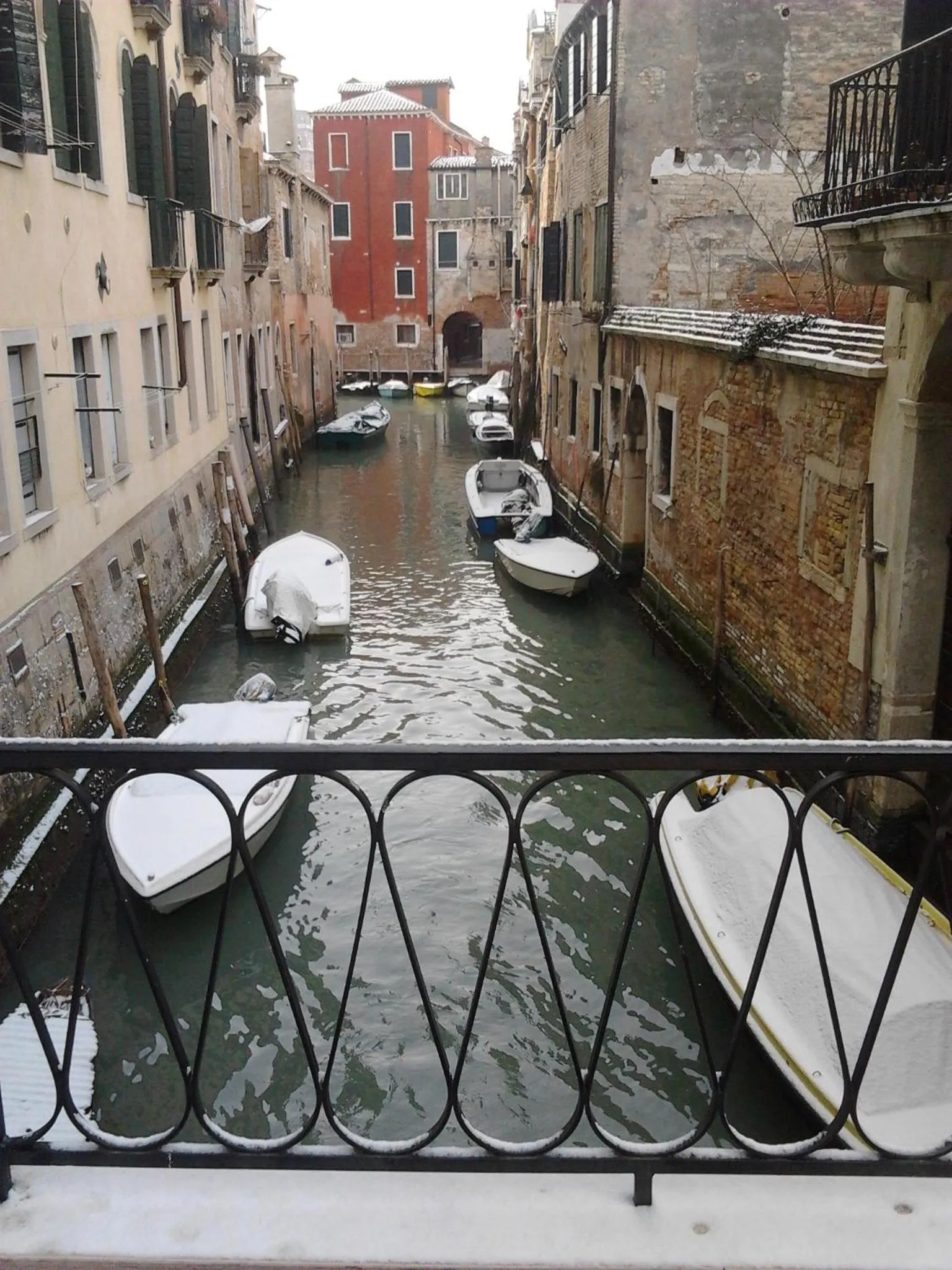 Neighbourhood in B&B Venice 1964