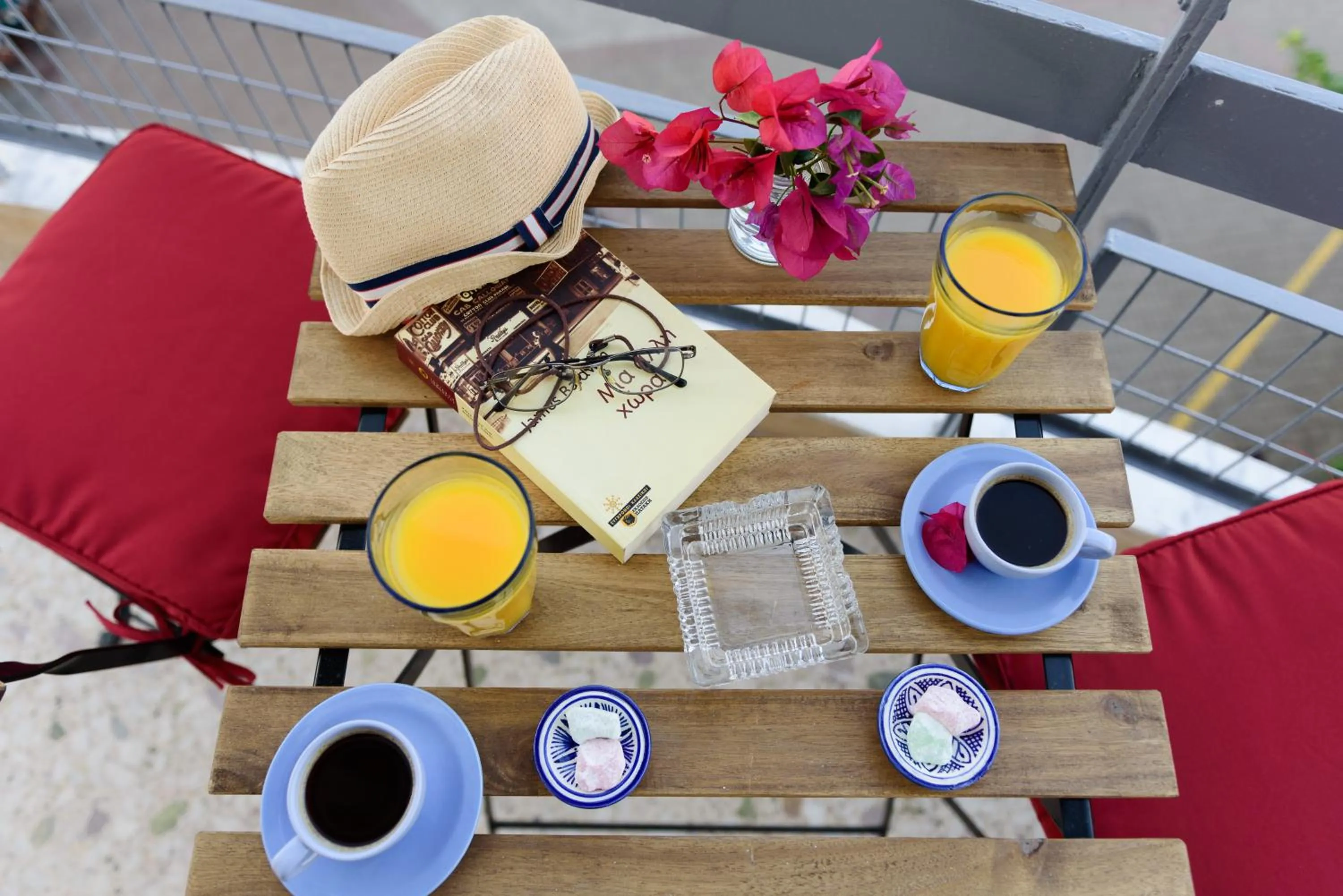 Balcony/Terrace in Kalamata Art Rooms