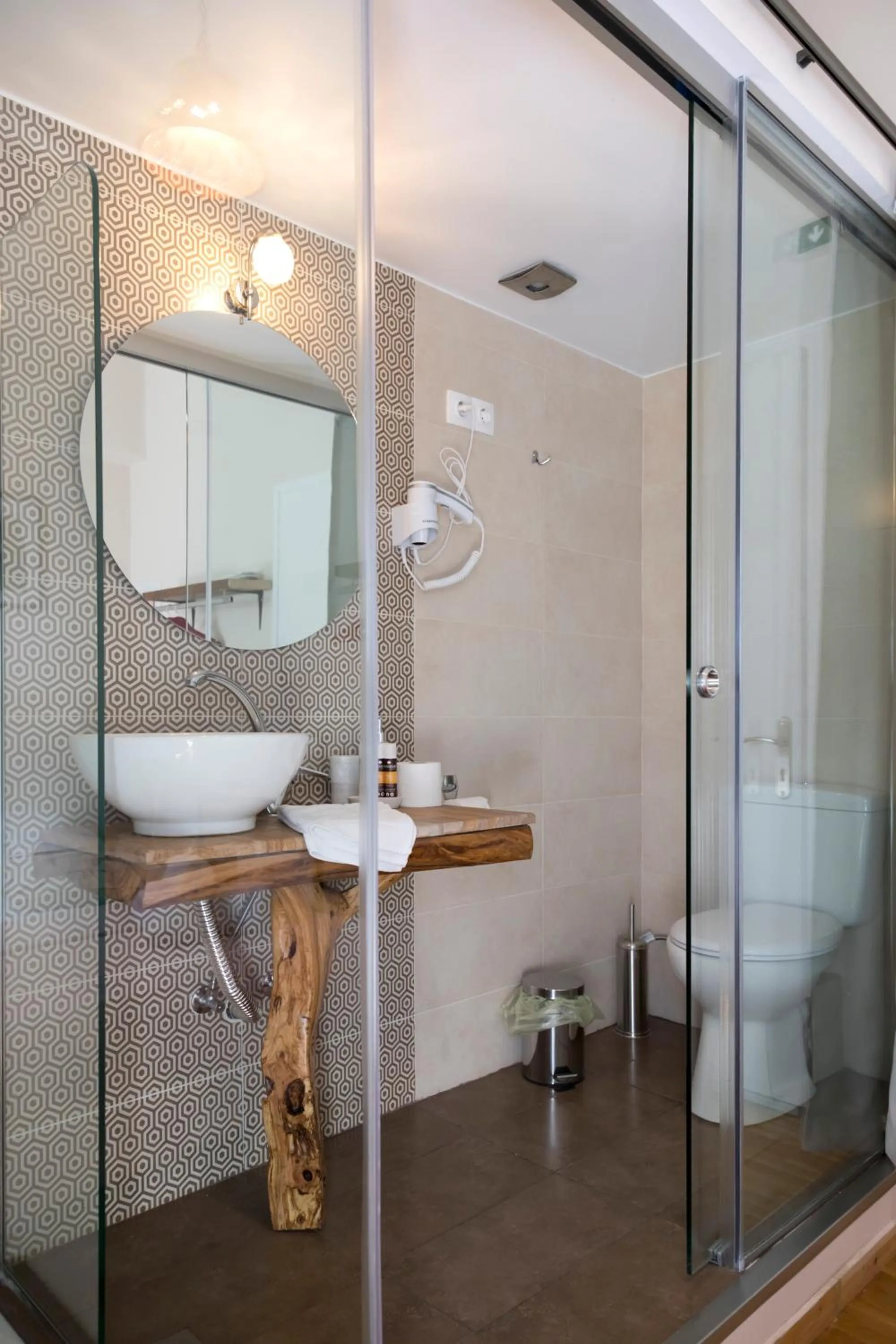 Bathroom in Kalamata Art Rooms