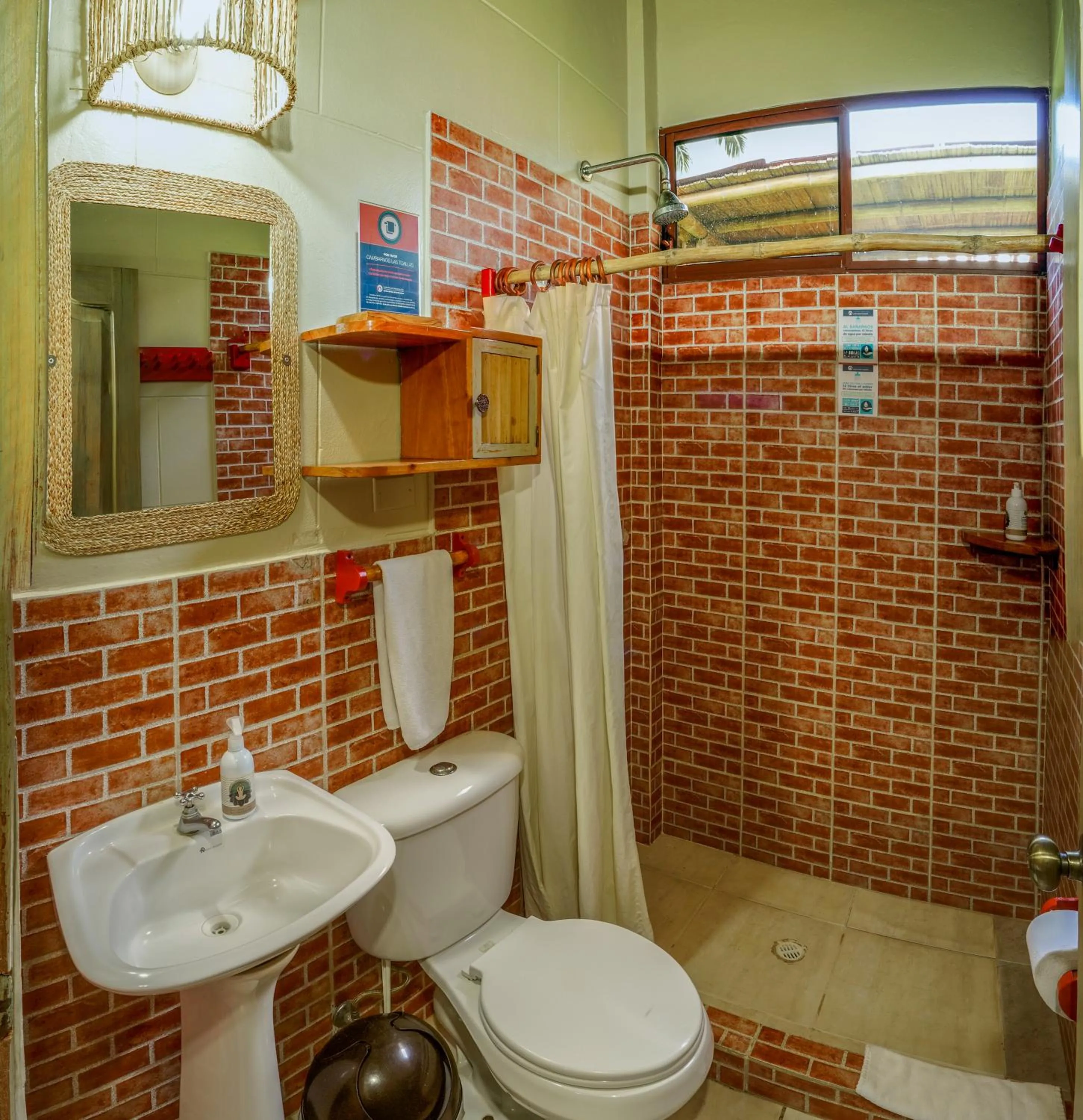 Bathroom in Hotel Kundalini